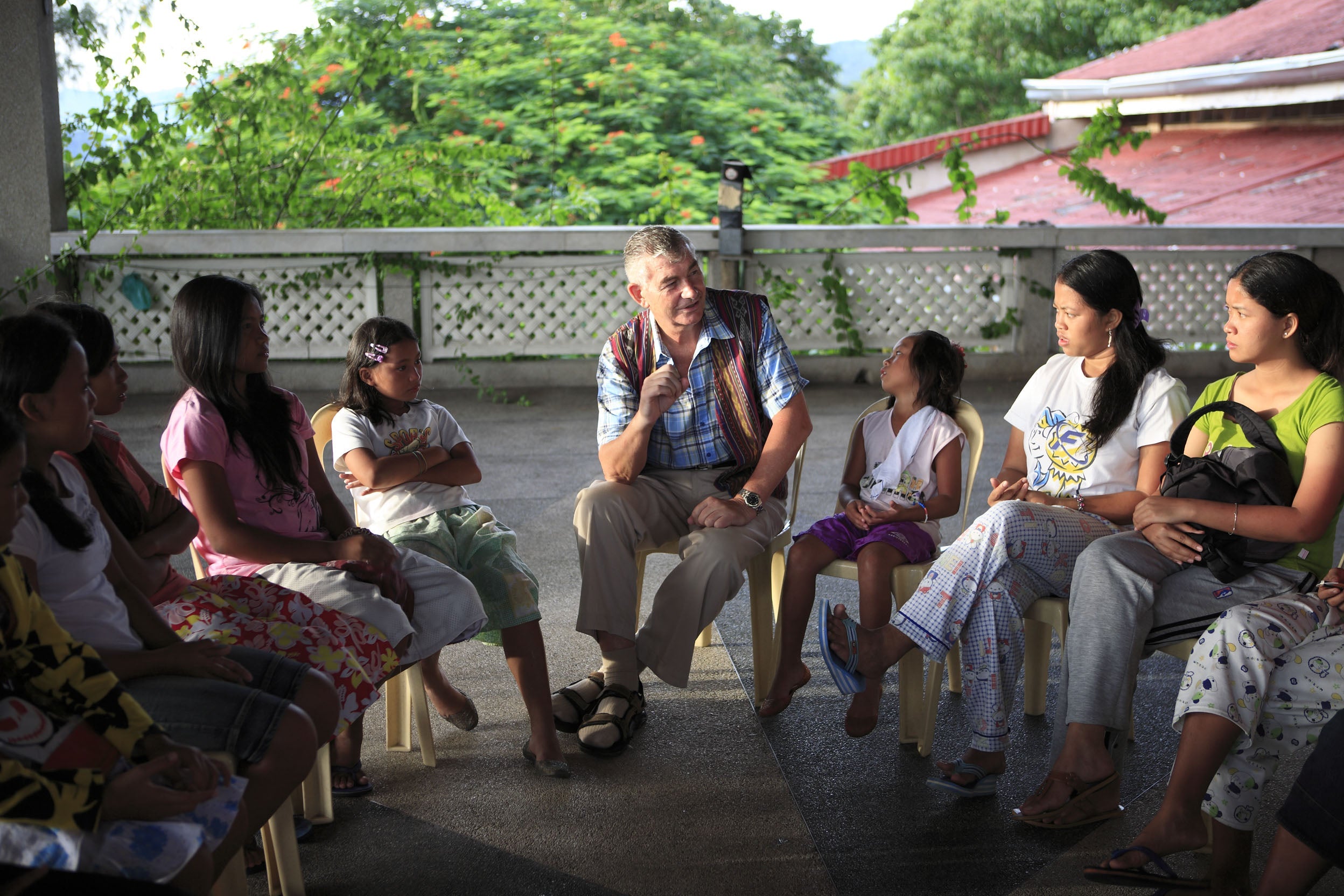 フィリピンの子どもたちを救うメッセージを伝えよう! <br>(5月15日まで)