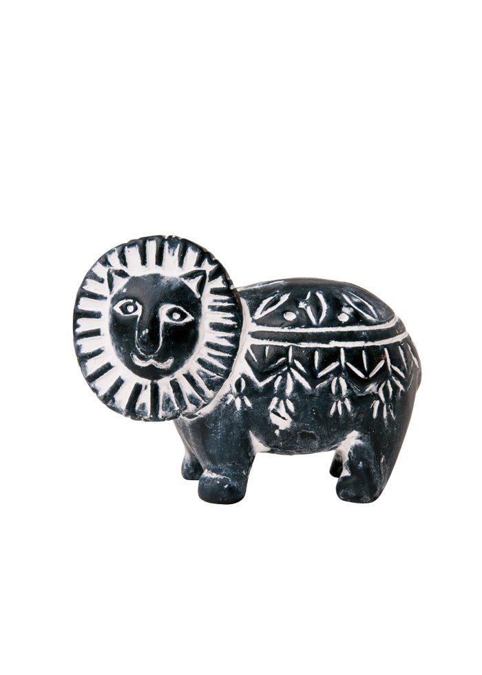 テラコッタのライオン