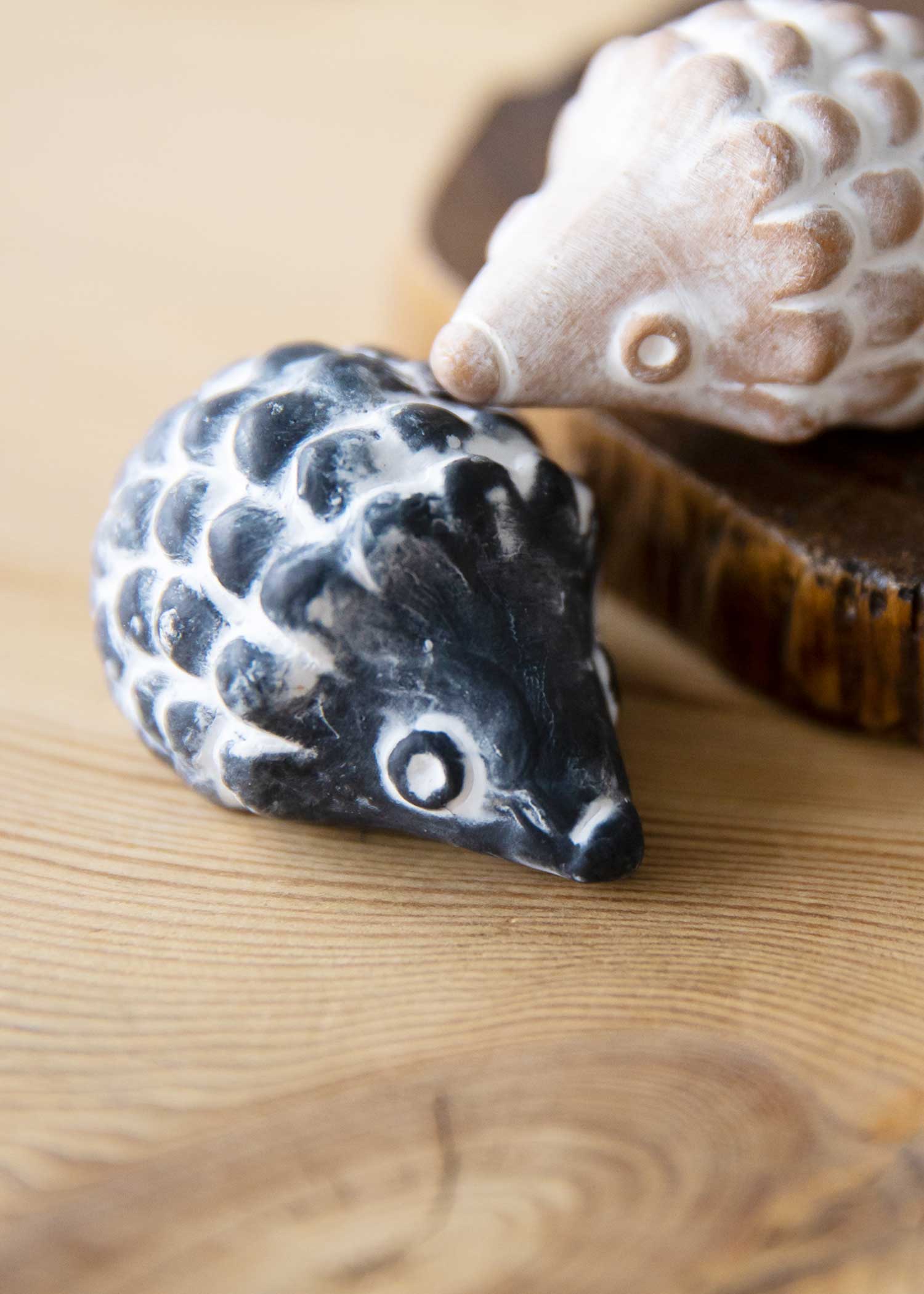 テラコッタのハリネズミ