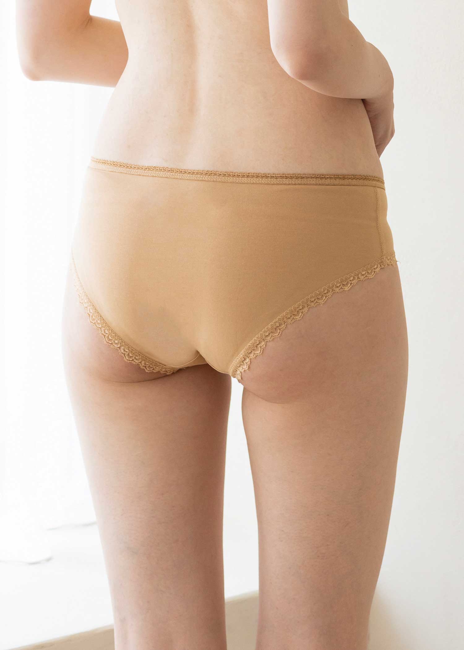 身長:170cm 着用サイズ:UK10
