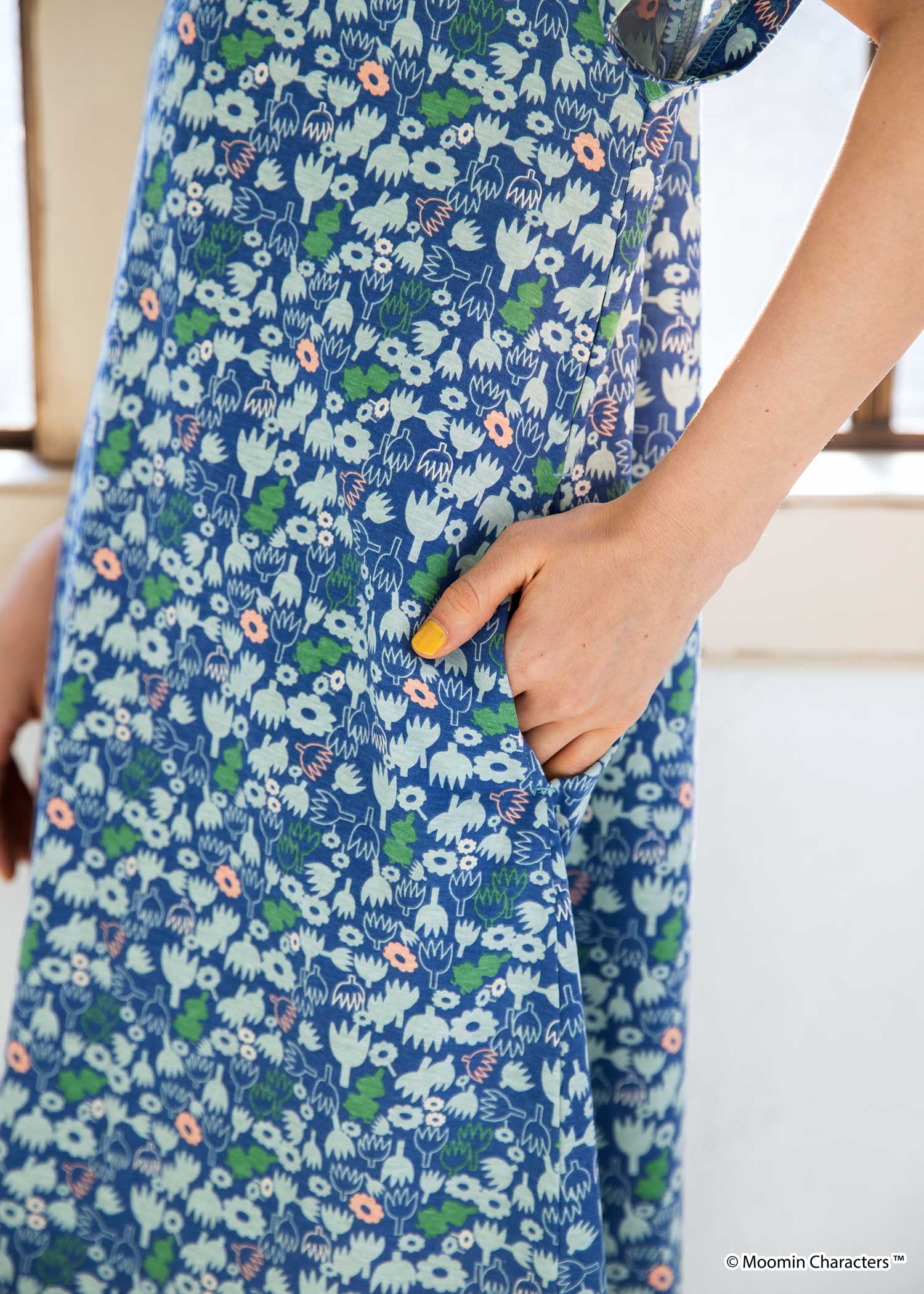 ムーミンオーガニックコットンミイ&フラワープリントイージードレス