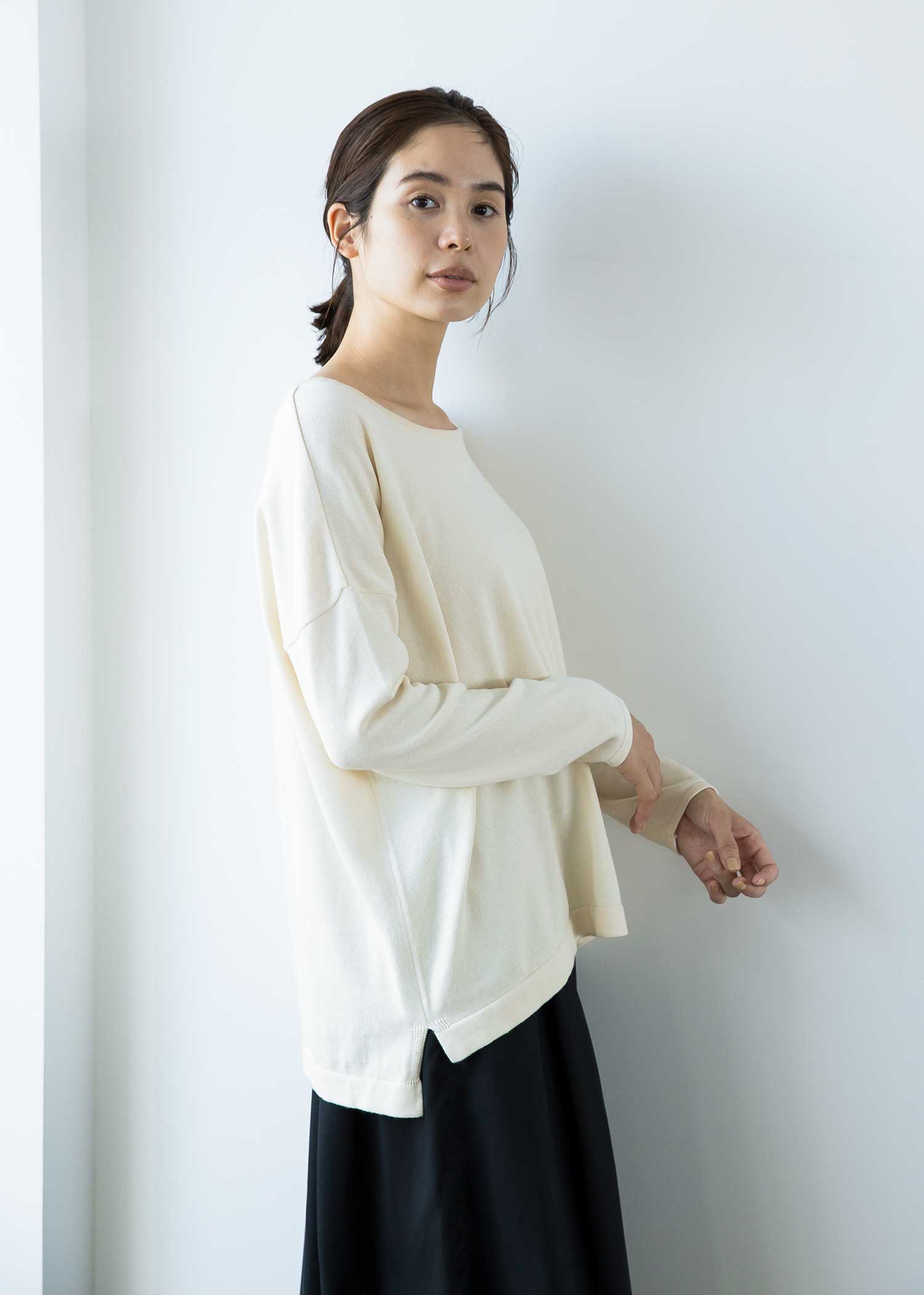 オーガニックコットンニットドロップショルダープルオーバー 