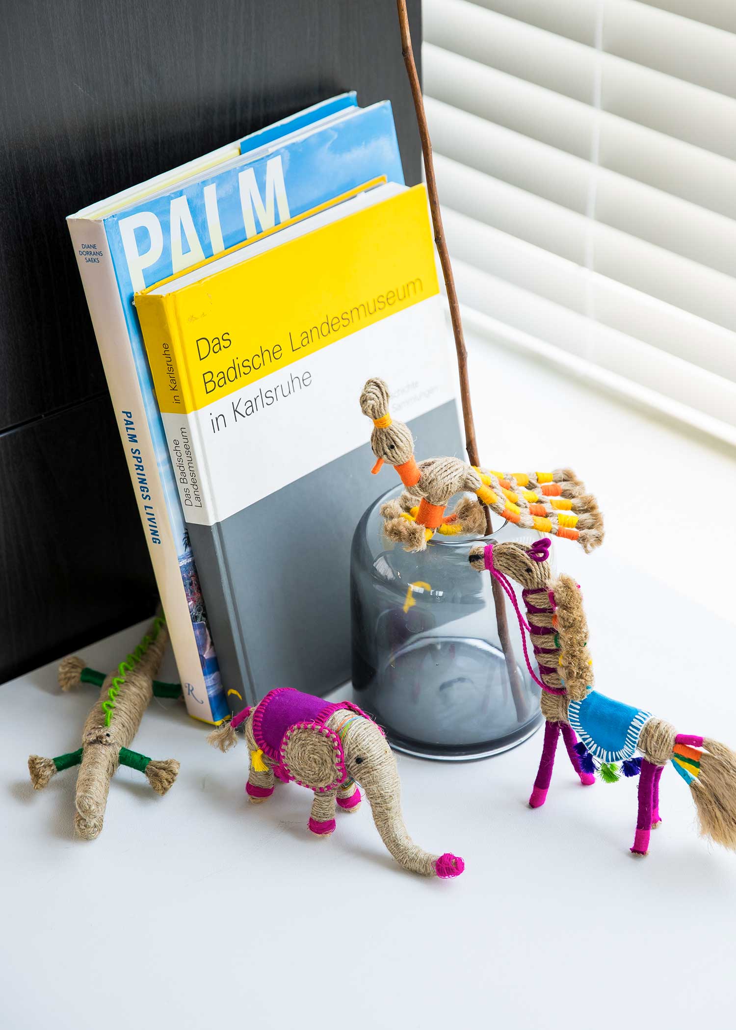 ジュートのカラフルウマ