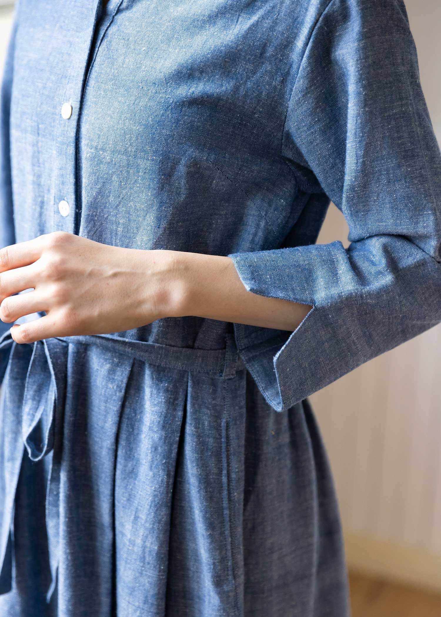 手織りコットンヘンプ七分袖シャツワンピース