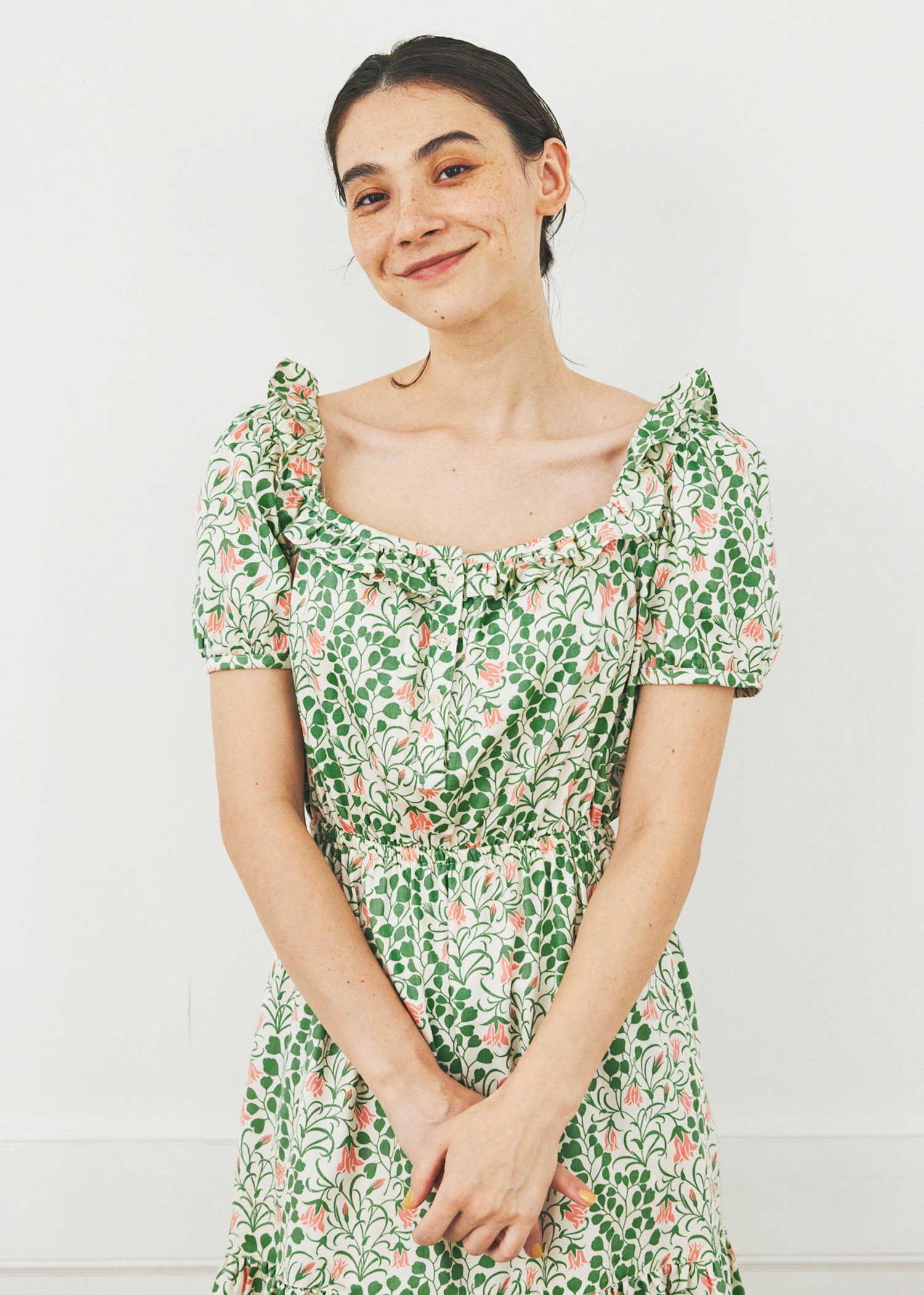 V&A オーガニックコットンメイデンヘア&ヘアベル柄ショートワンピース