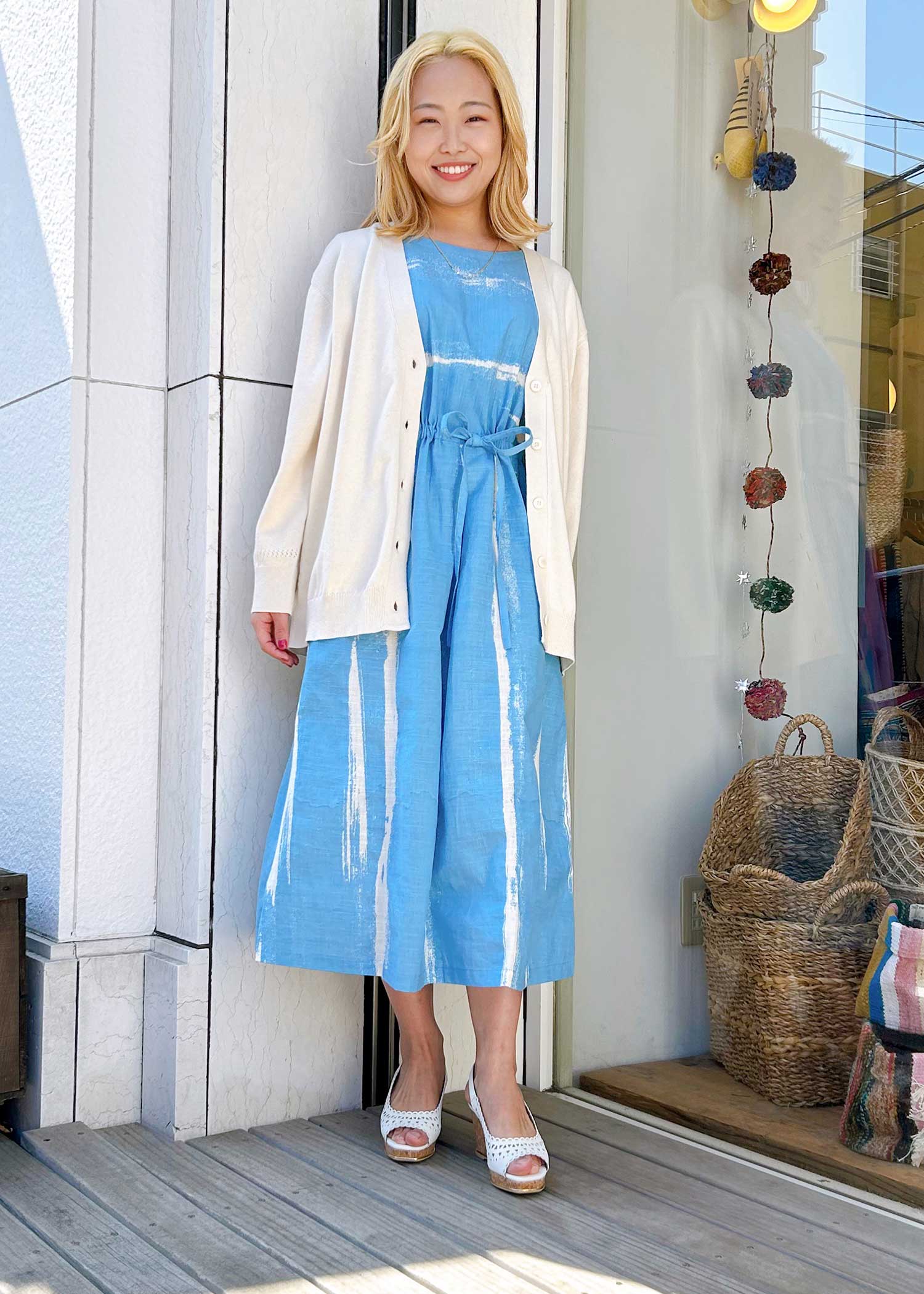 手織りコットンノースリーブワンピース /