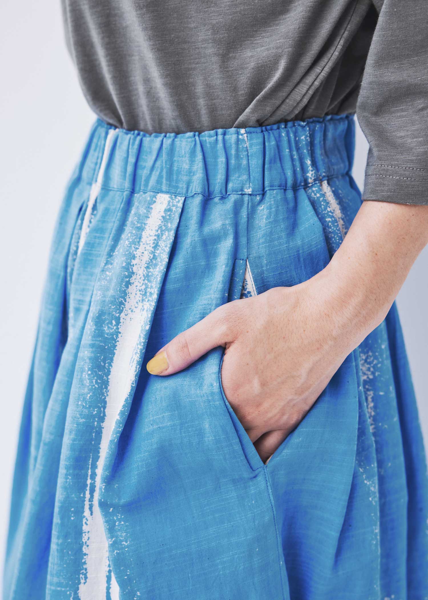 手織りコットンタックスカート ・ブルー系