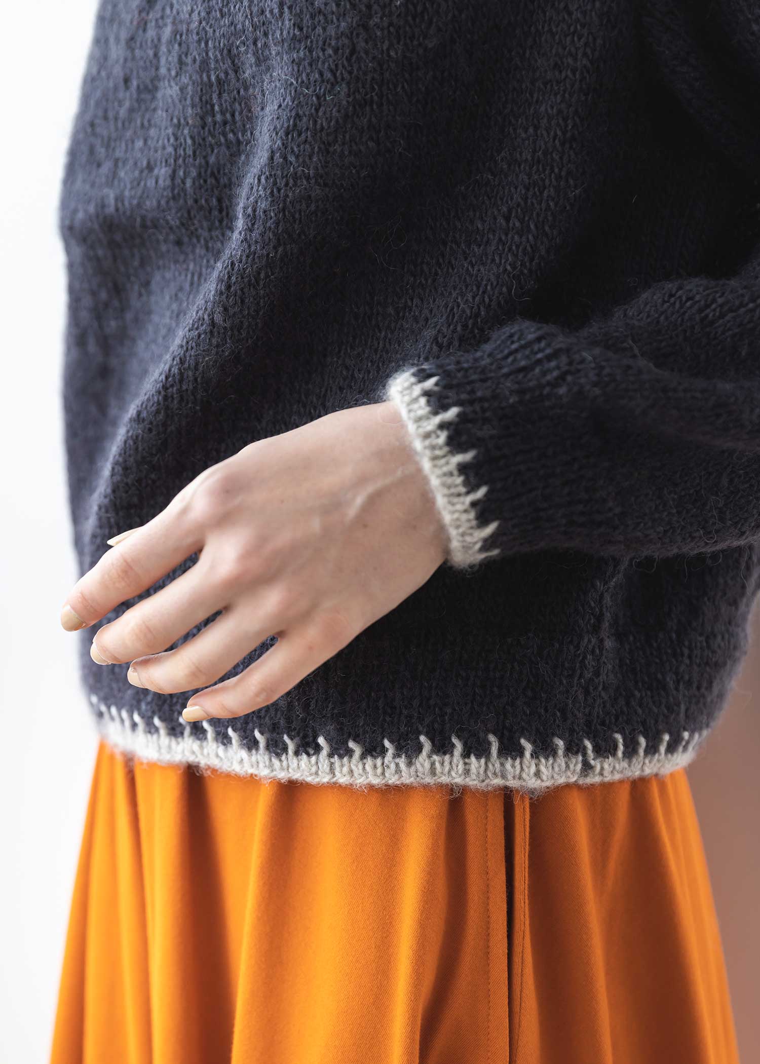 手編みフクロウ柄プルオーバー