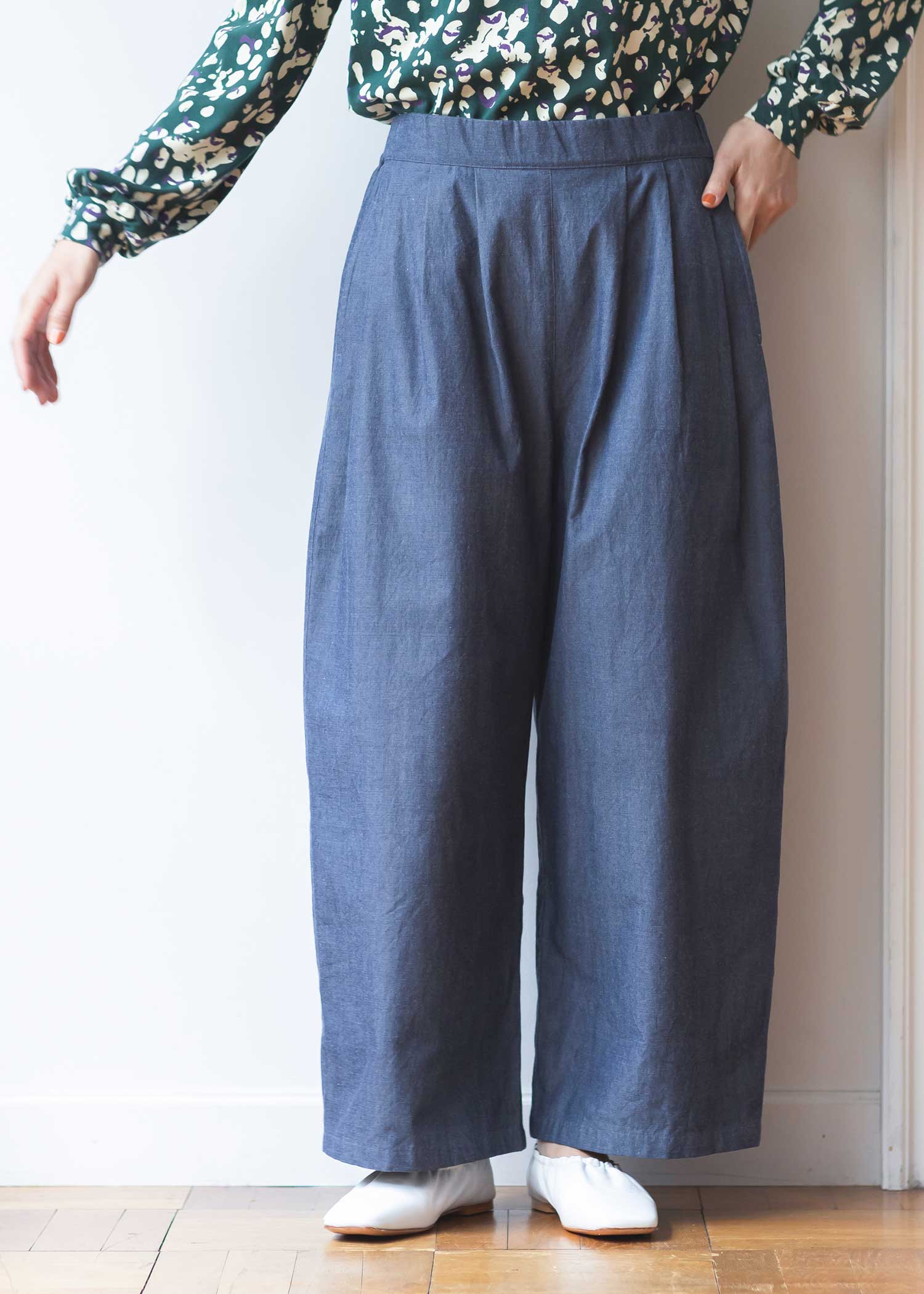手織りオーガニックコットンフレンチノット手刺繍ワイドパンツ