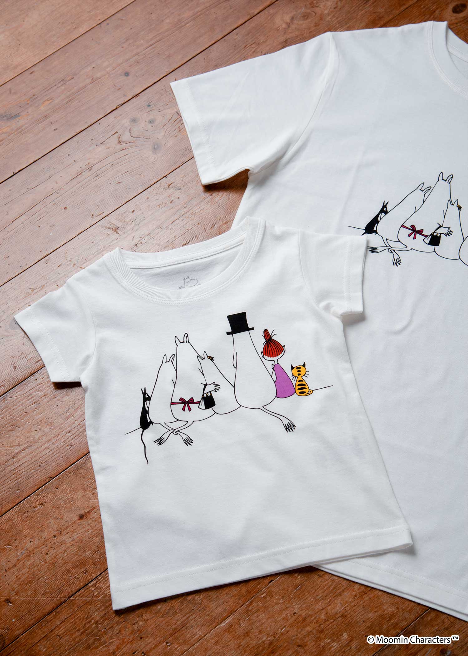 ムーミン オーガニックコットンユニセックスTシャツ・後ろ姿