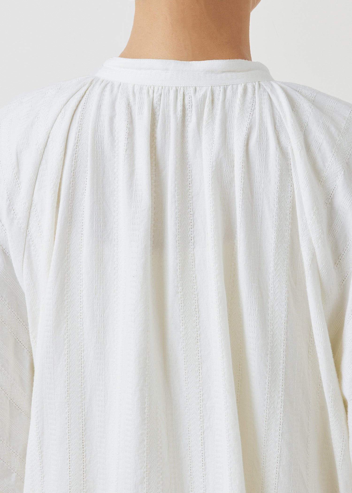 手織りオーガニックコットンドビーフロントワンピース