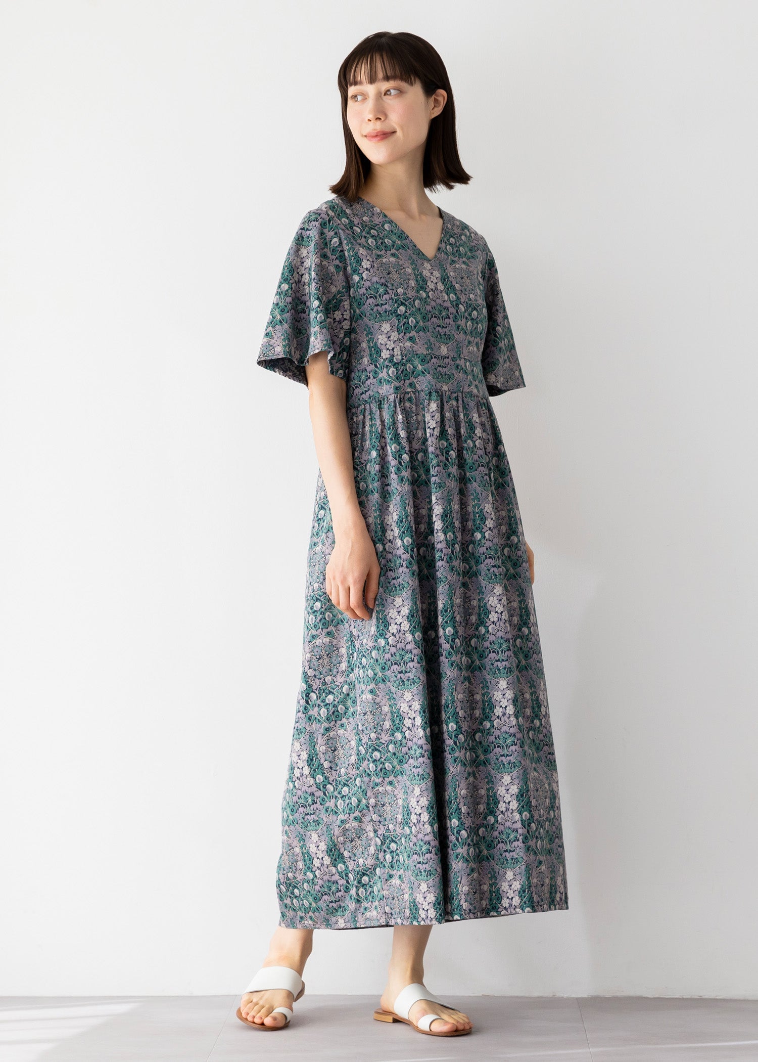 V＆A オーガニックコットンサテンロングワンピース コロンバイン柄