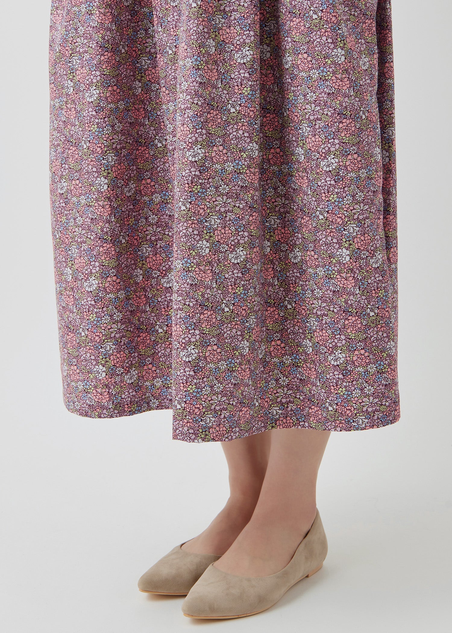 V&A オーガニックコットンサテンシャツワンピース フローラリア柄