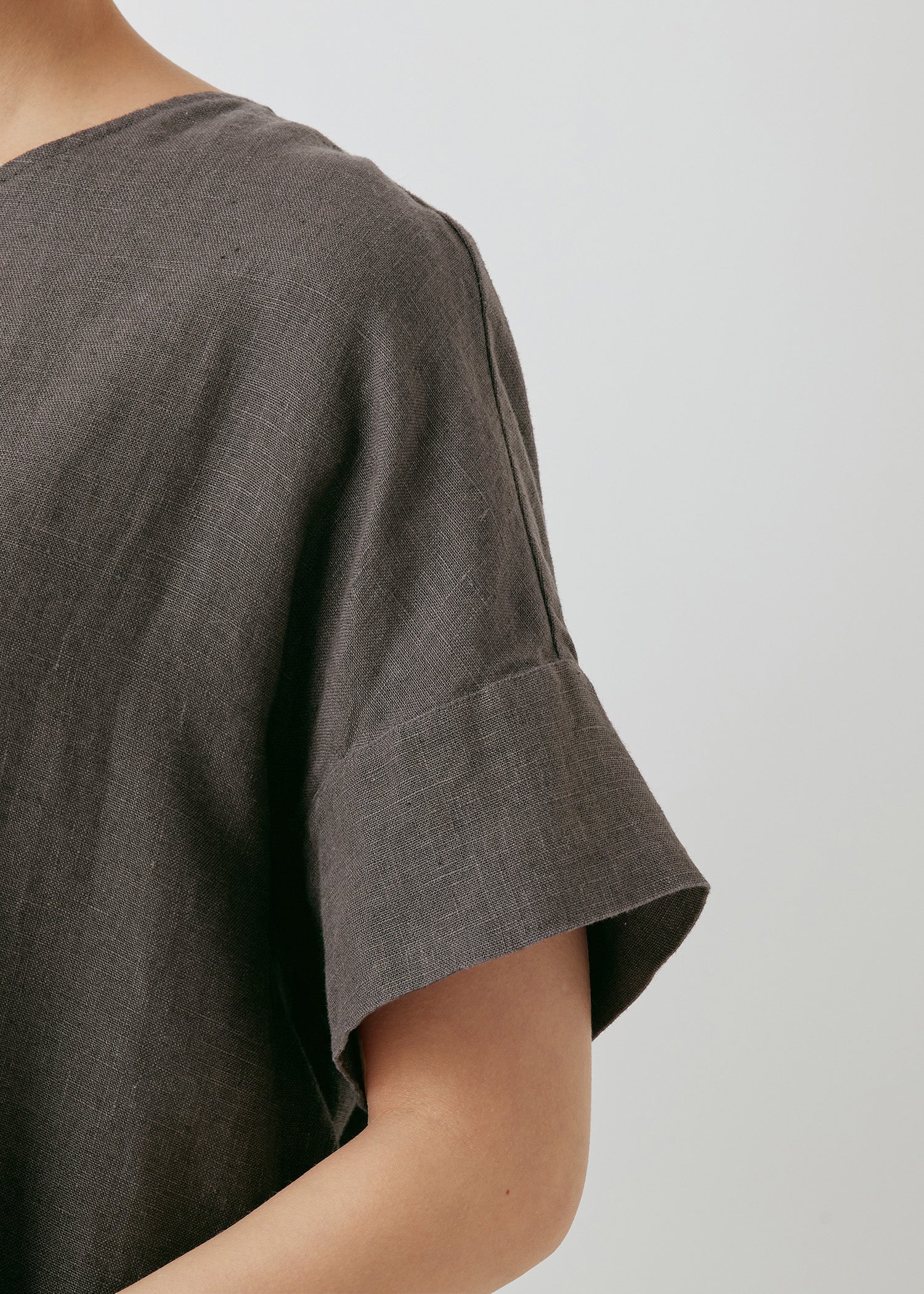 リネンコクーンシルエットブラウス