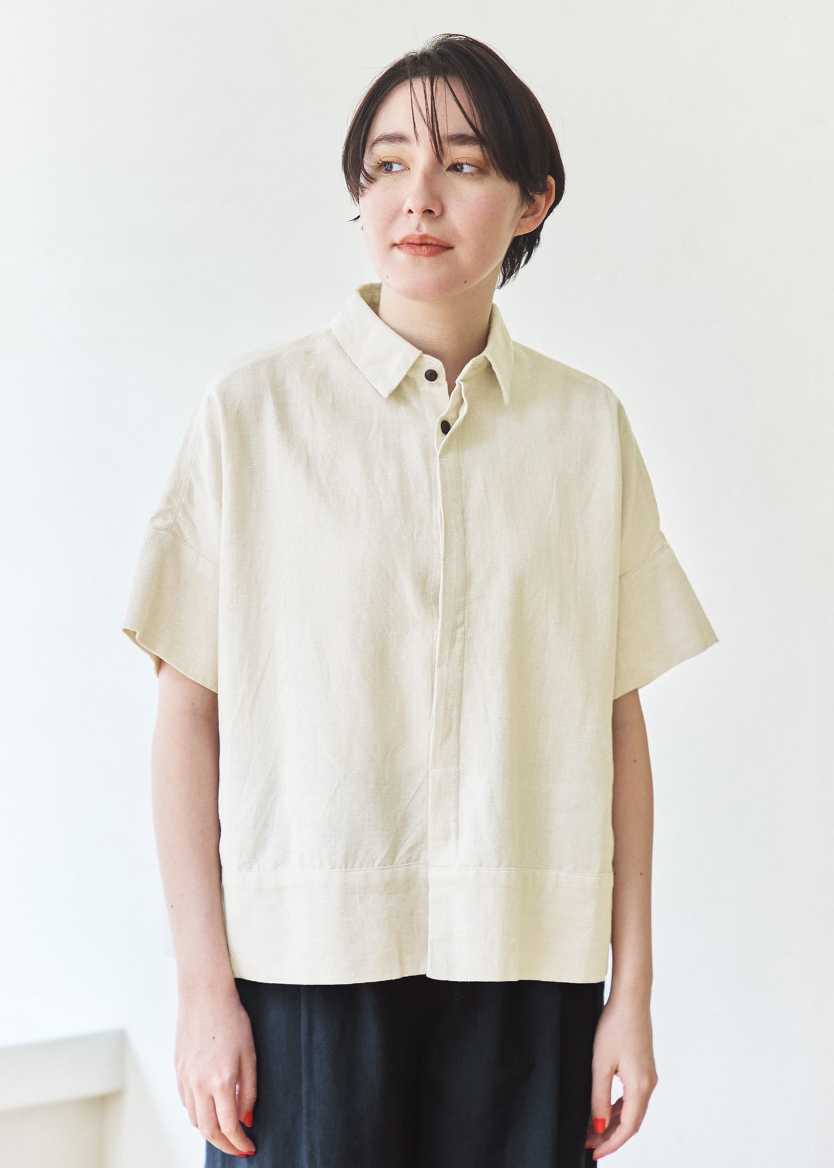手織りコットンヘンプワイドブラウス