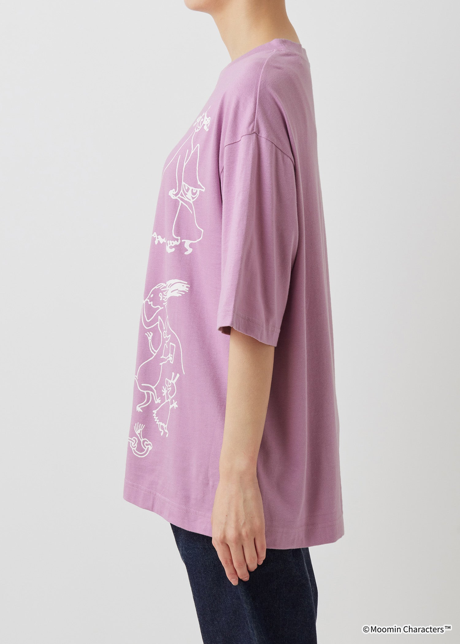 ムーミン 80周年記念オーガニックコットンユニセックスTシャツ・ムーミン谷の彗星