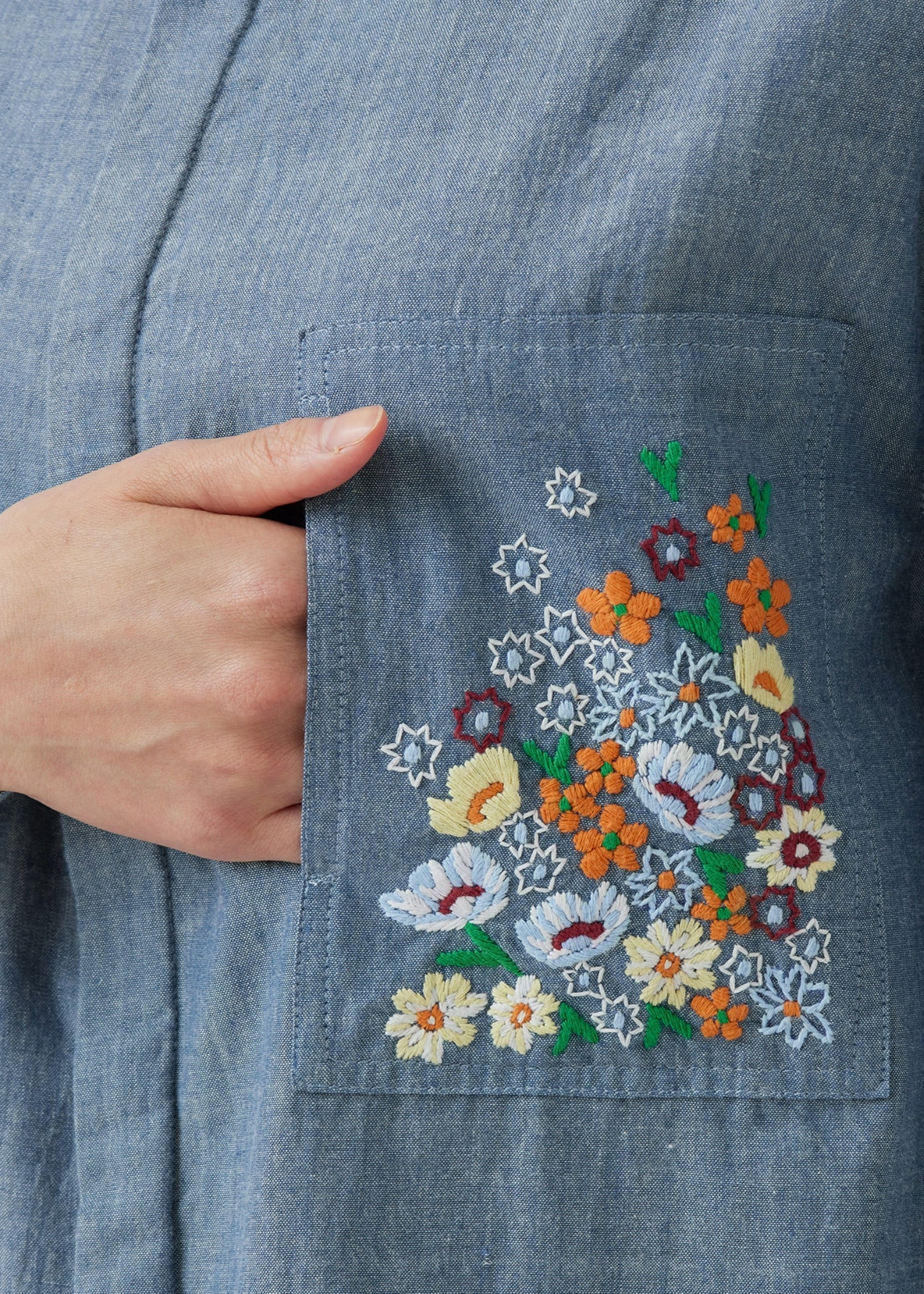 オーガニックコットンフラワー手刺繍ワイドブラウス