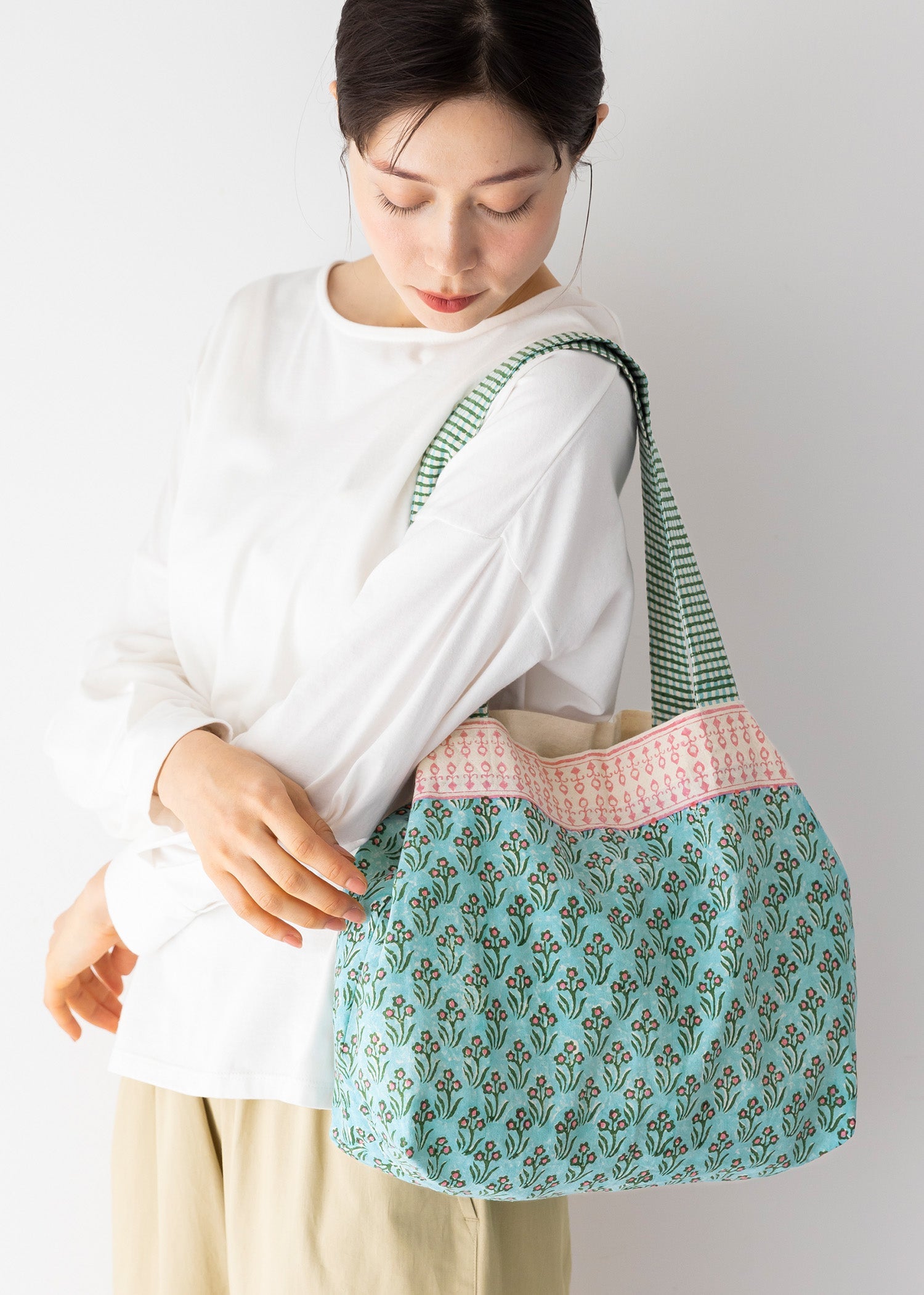 ブロックプリントショルダーバッグ