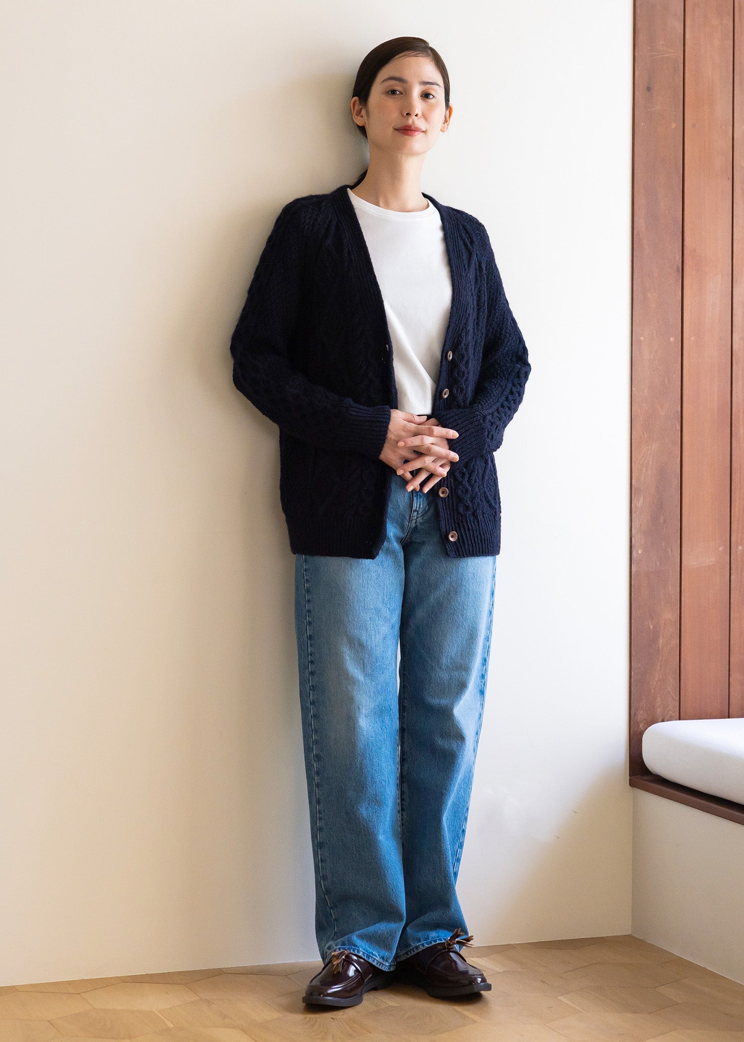手編みケーブル柄ロングカーディガン