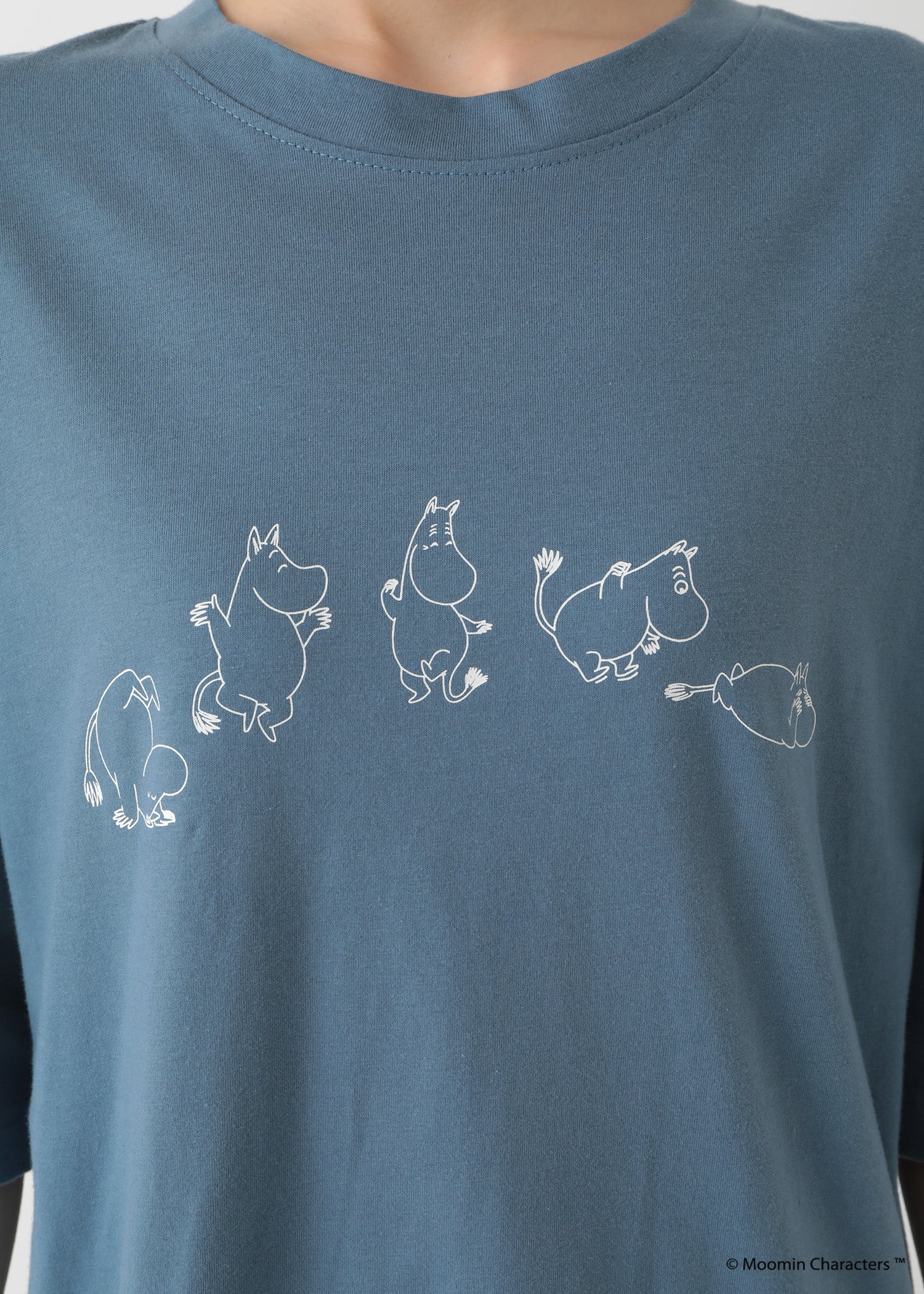 ムーミン オーガニックコットン ユニセックスTシャツ・ダンスするムーミントロール