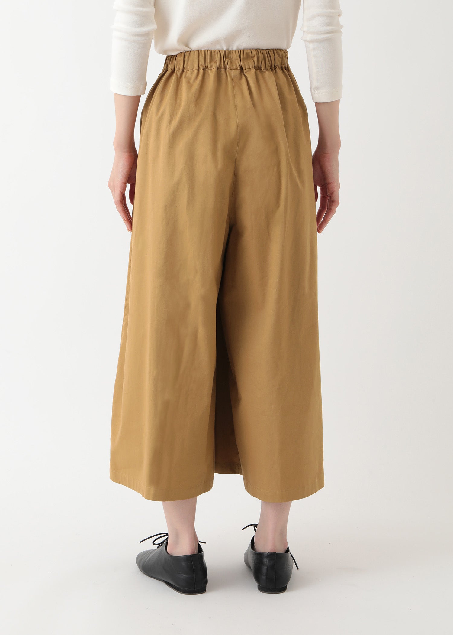 オーガニックコットンツイル タックボリュームパンツ