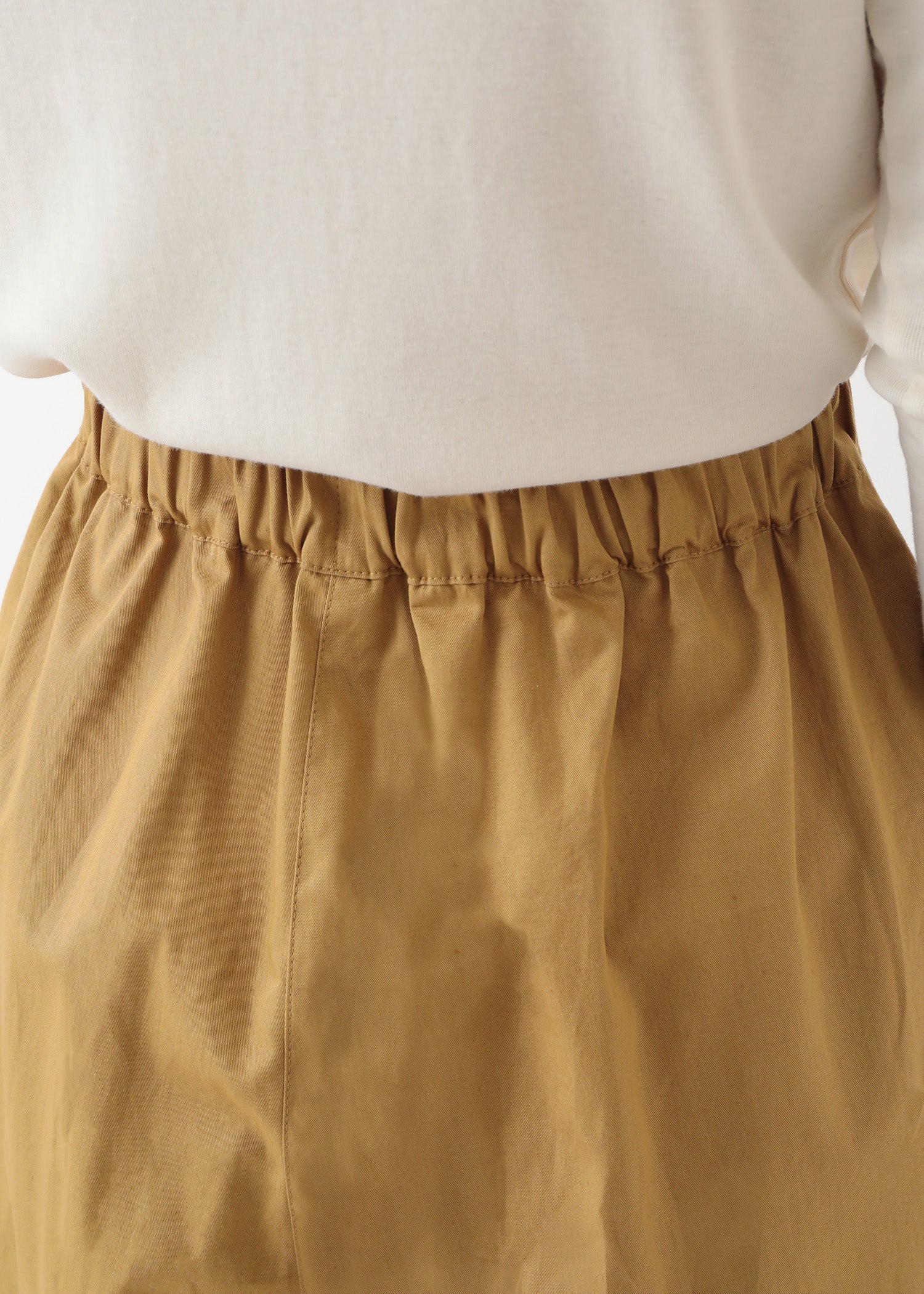 オーガニックコットンツイル タックボリュームパンツ