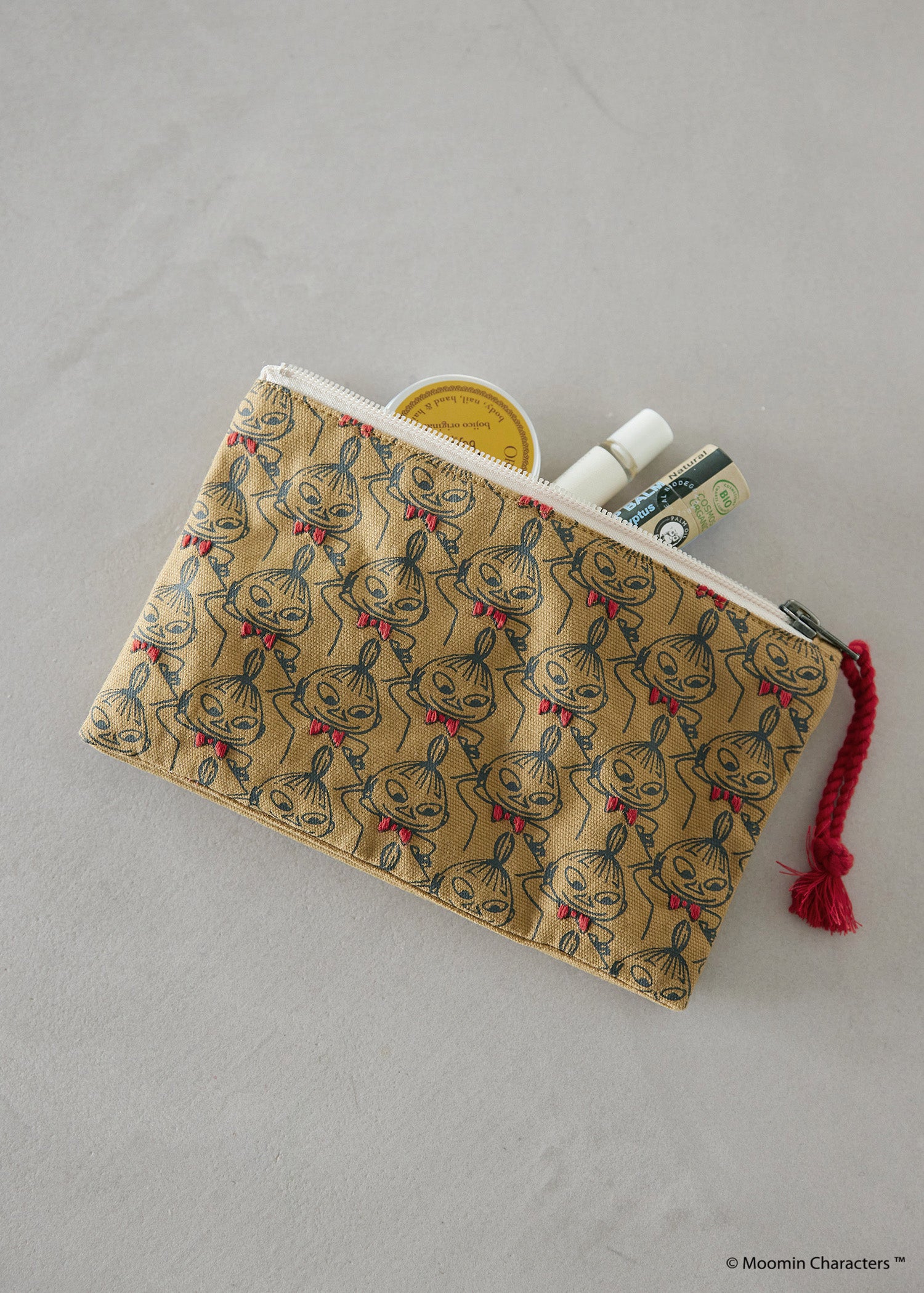 ムーミン プリント&手刺繍ポーチ・リトルミイがいっぱい