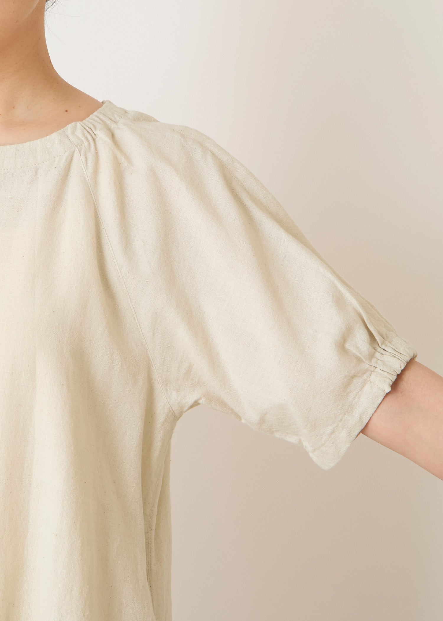 手織りコットンヘンプ パフスリーブワンピース