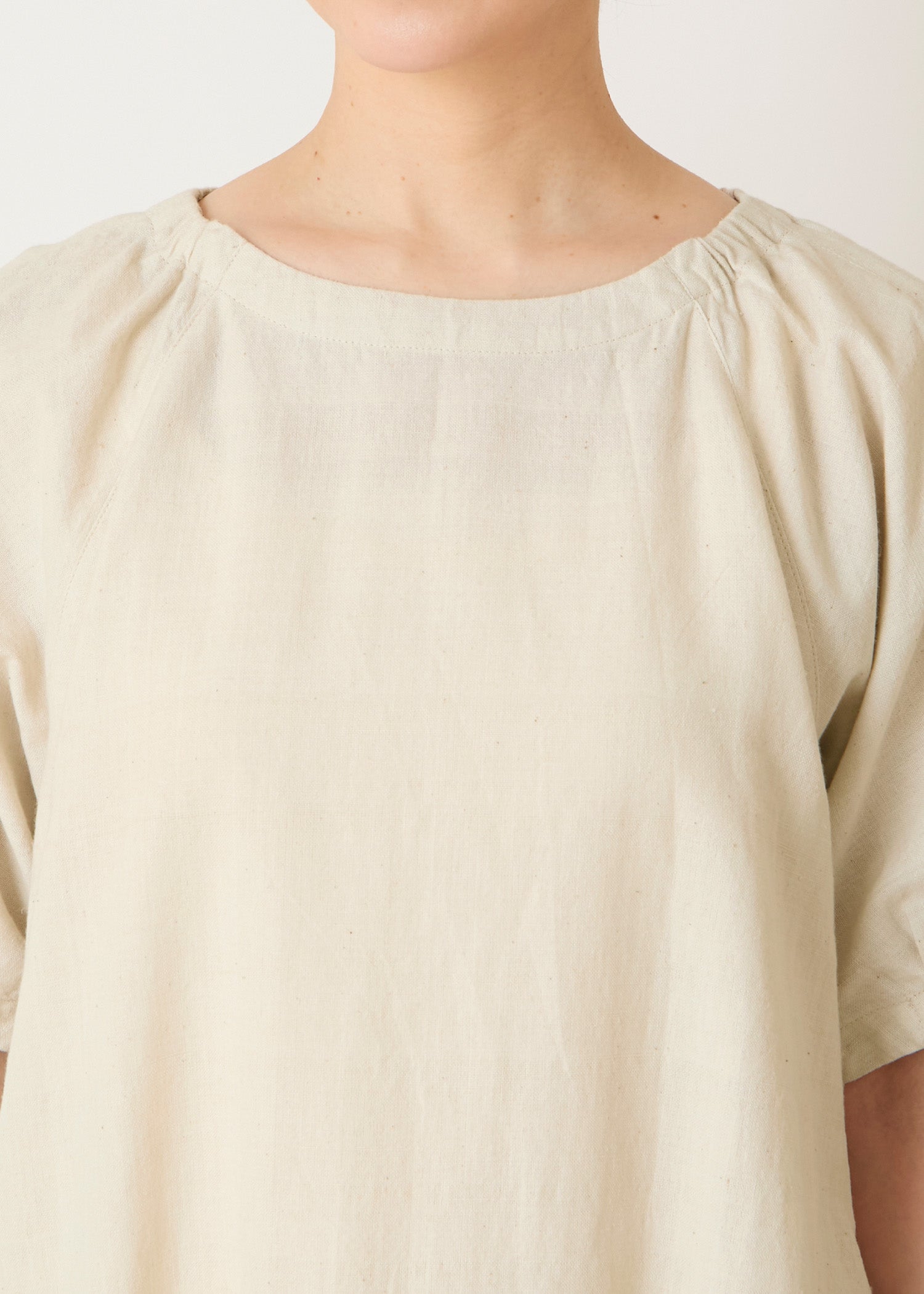 手織りコットンヘンプ パフスリーブワンピース