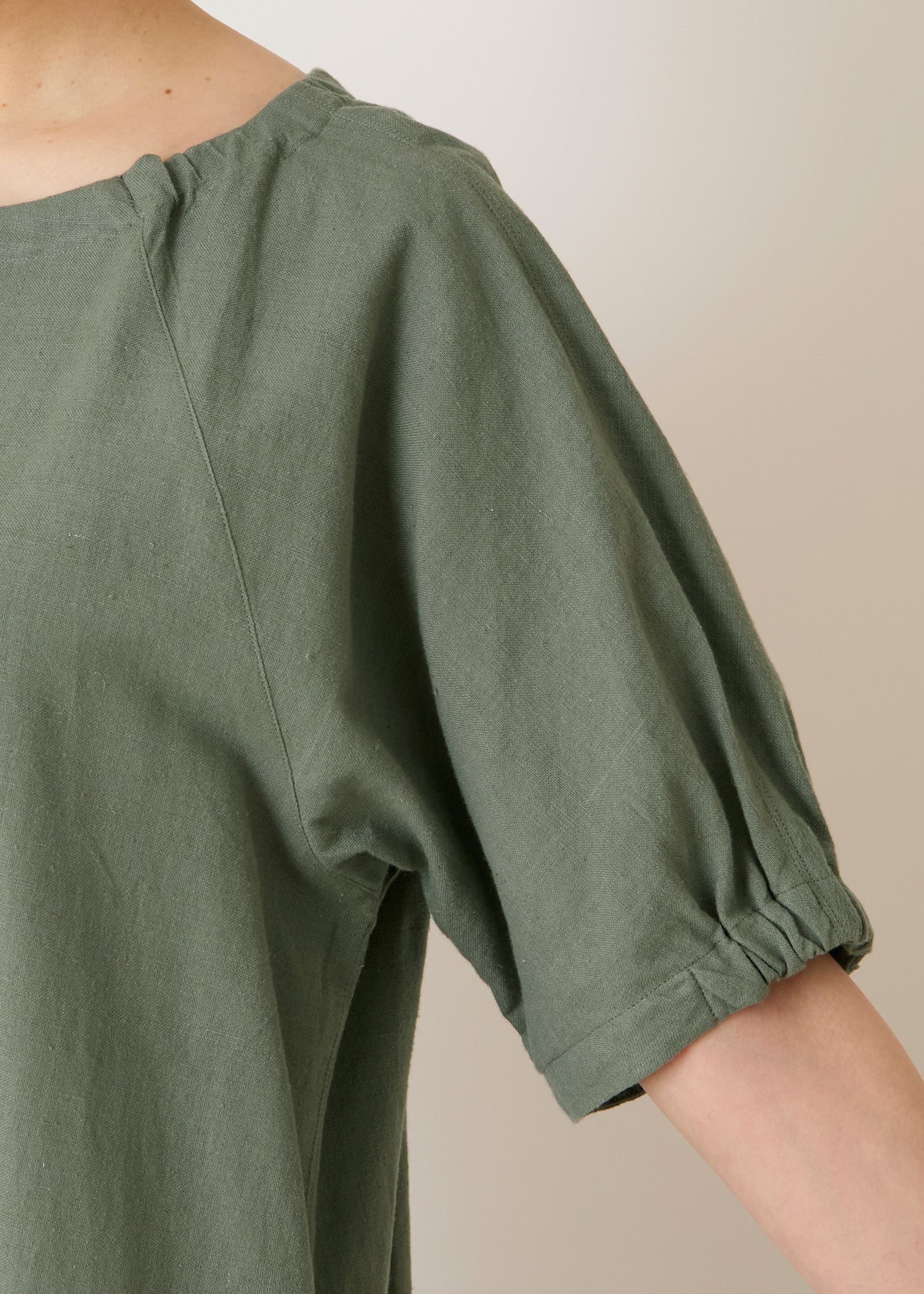 手織りコットンヘンプ パフスリーブワンピース