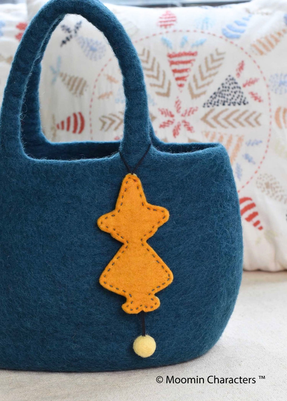 ムーミン 手刺繍フェルトバッグ ・スナフキンキーチャーム