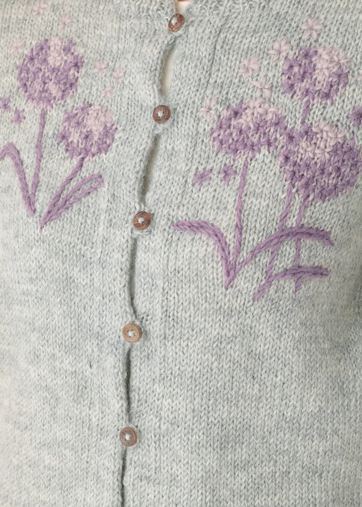 手編みフラワーモチーフ手刺繍カーディガン