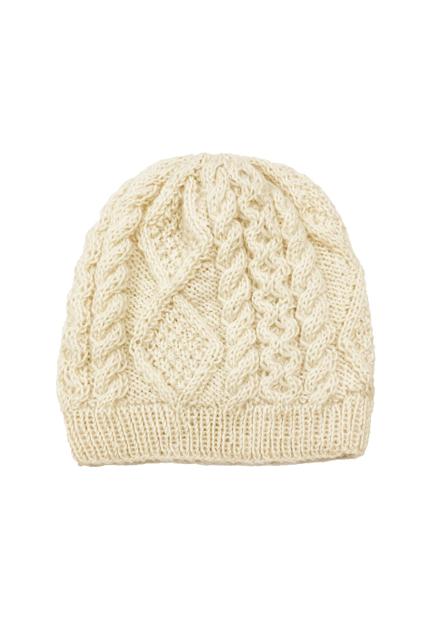 手編みケーブル柄ニット帽