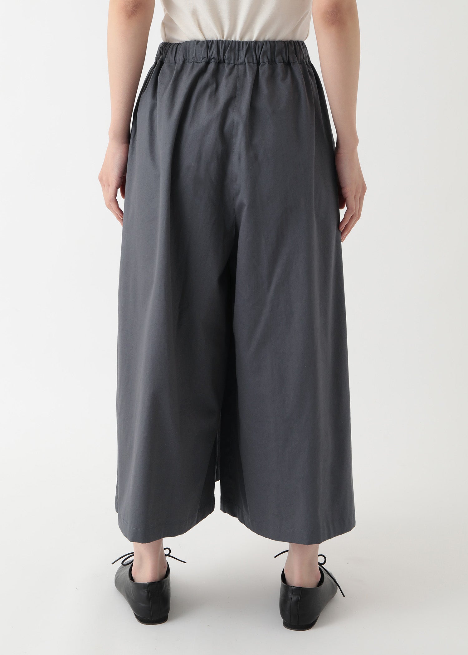 オーガニックコットンツイル タックボリュームパンツ