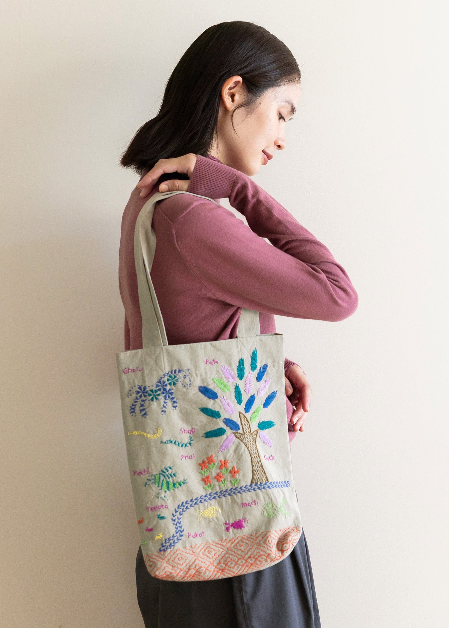 手織り手刺繍トートバッグ ビオトープ