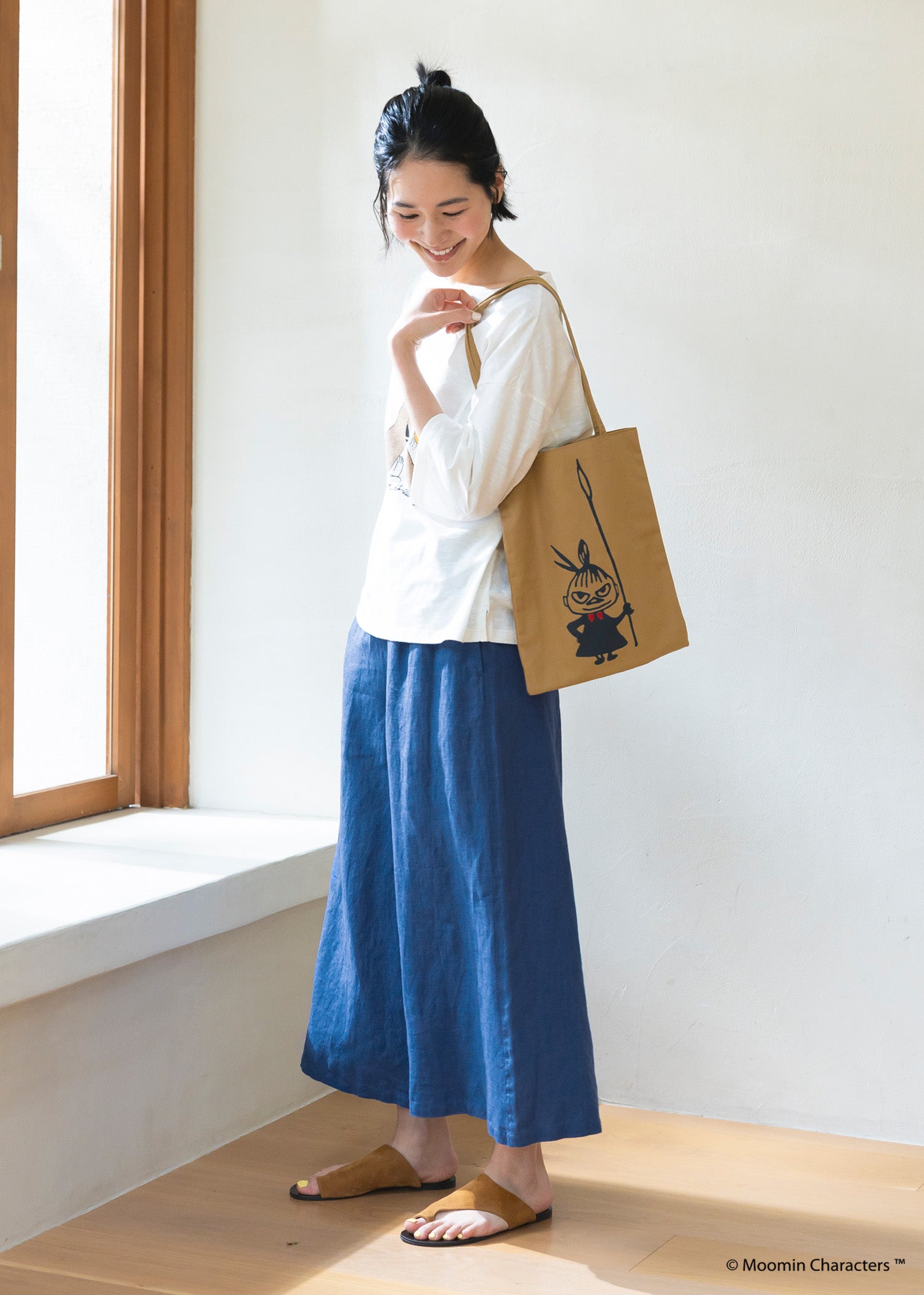 ムーミン プリント＆手刺繍トートバッグ・槍を持つリトルミイ