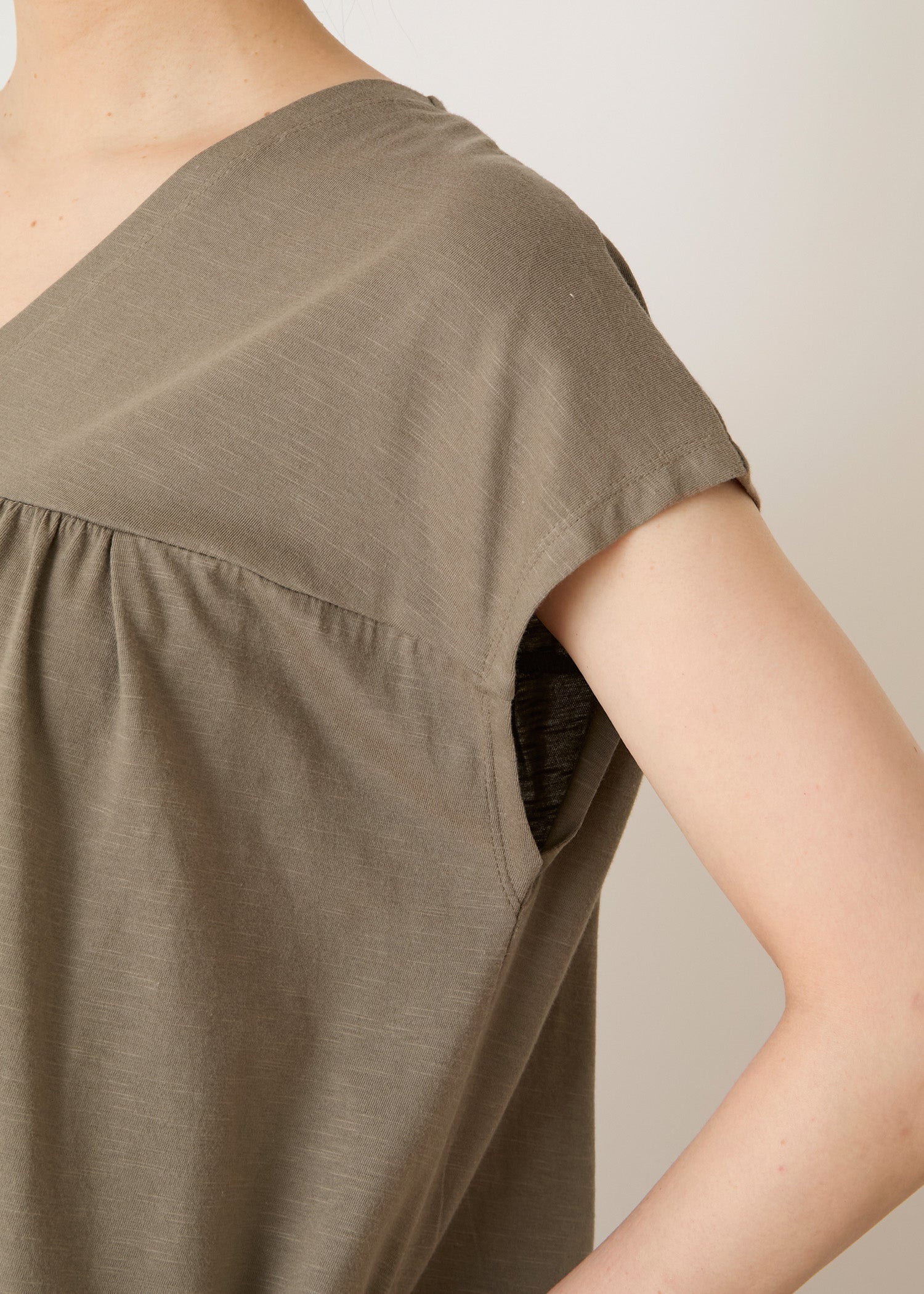 オーガニックコットン スラブ天竺 Vネックワンピース