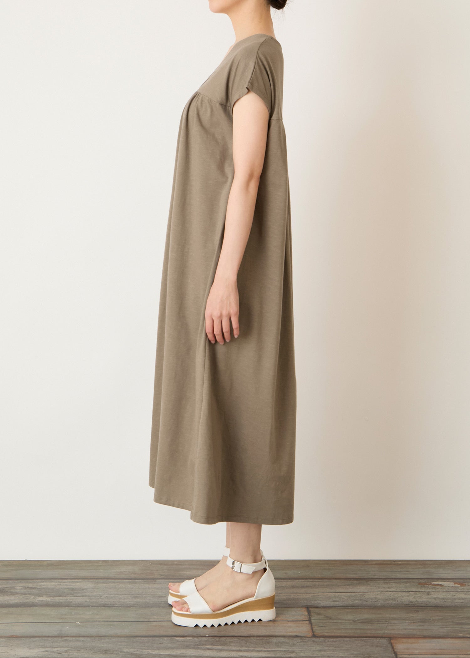 身長：162cm　着用サイズ：M