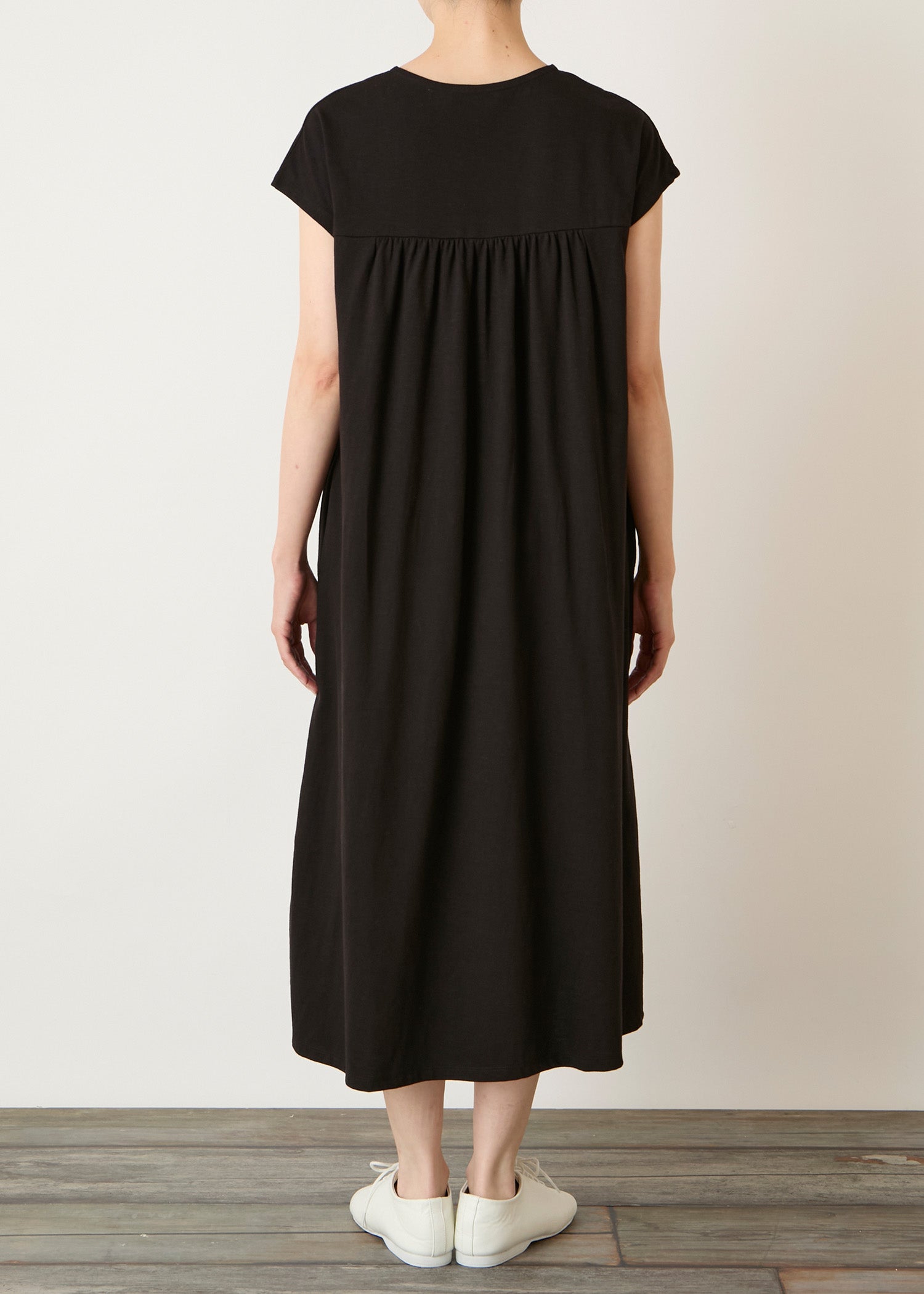 身長：162cm　着用サイズ：M