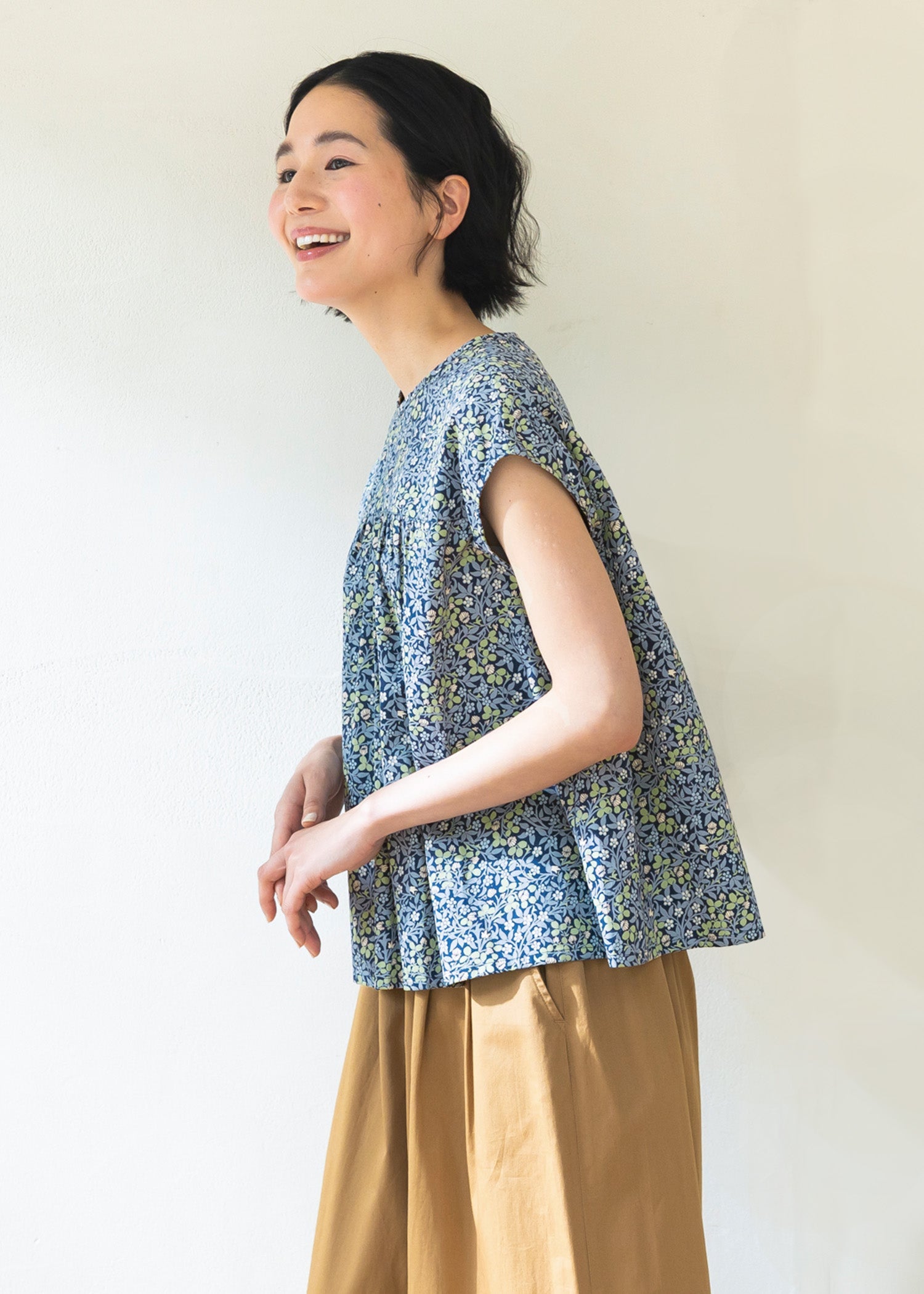 身長：169cm　着用サイズ：M