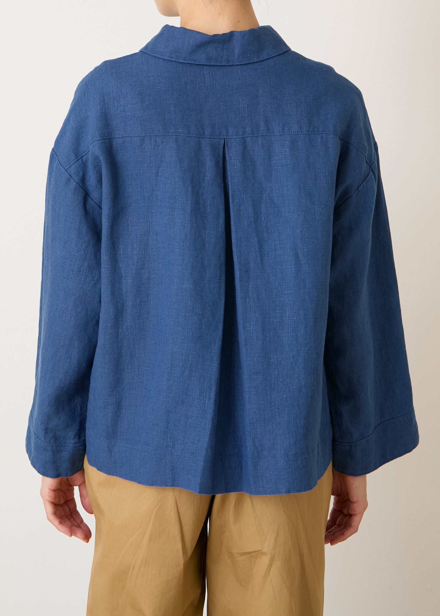 身長：162cm　着用サイズ：M