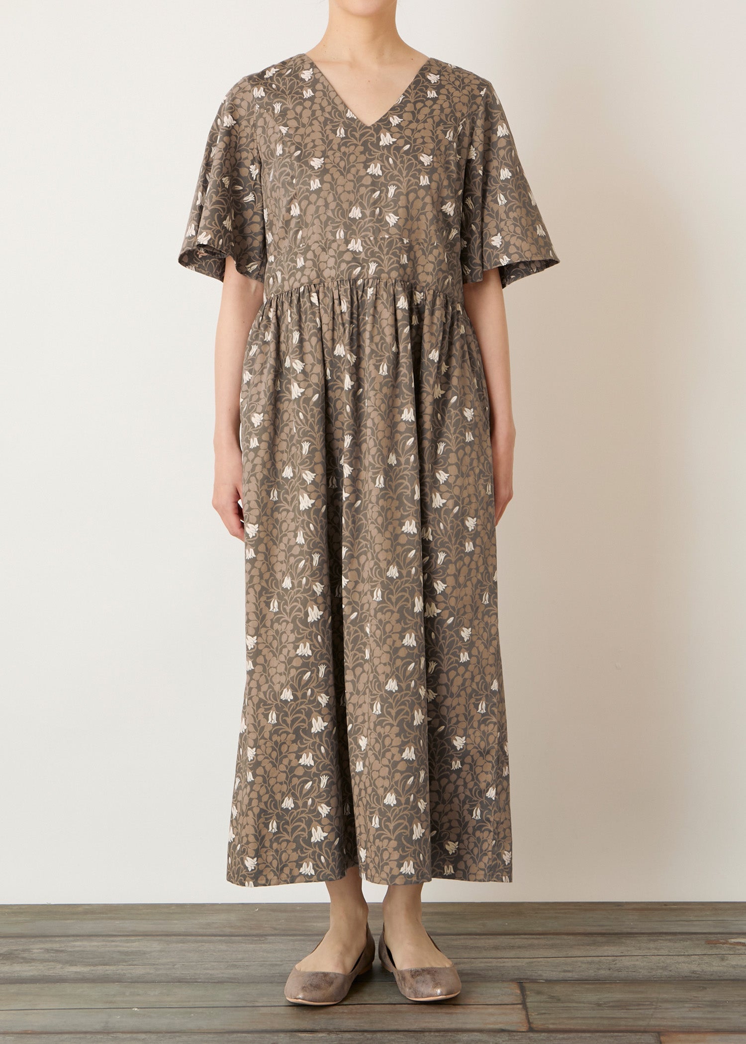 V＆A オーガニックコットンサテン ロングワンピース メイデンヘア