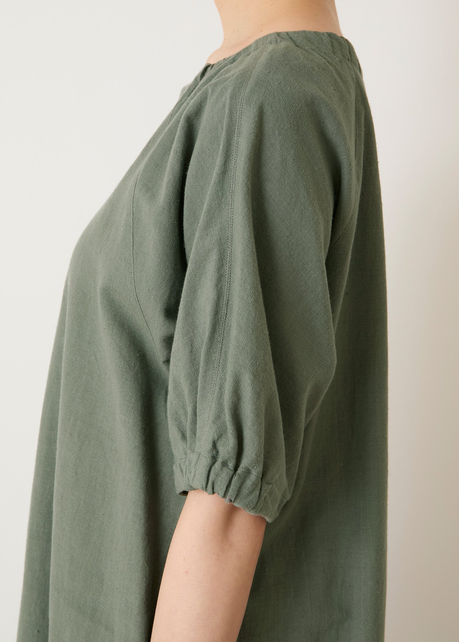 手織りコットンヘンプ パフスリーブワンピース