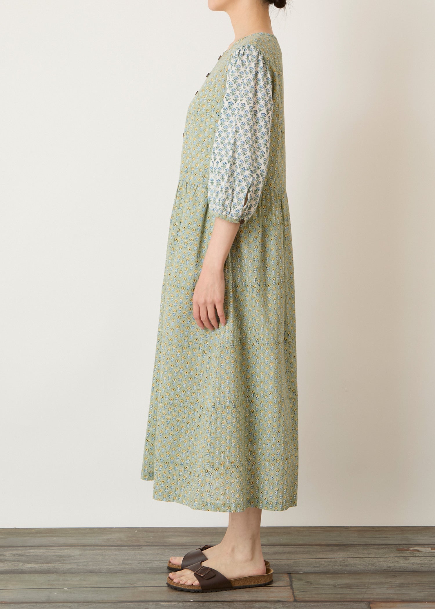 身長：162cm　着用サイズ：M