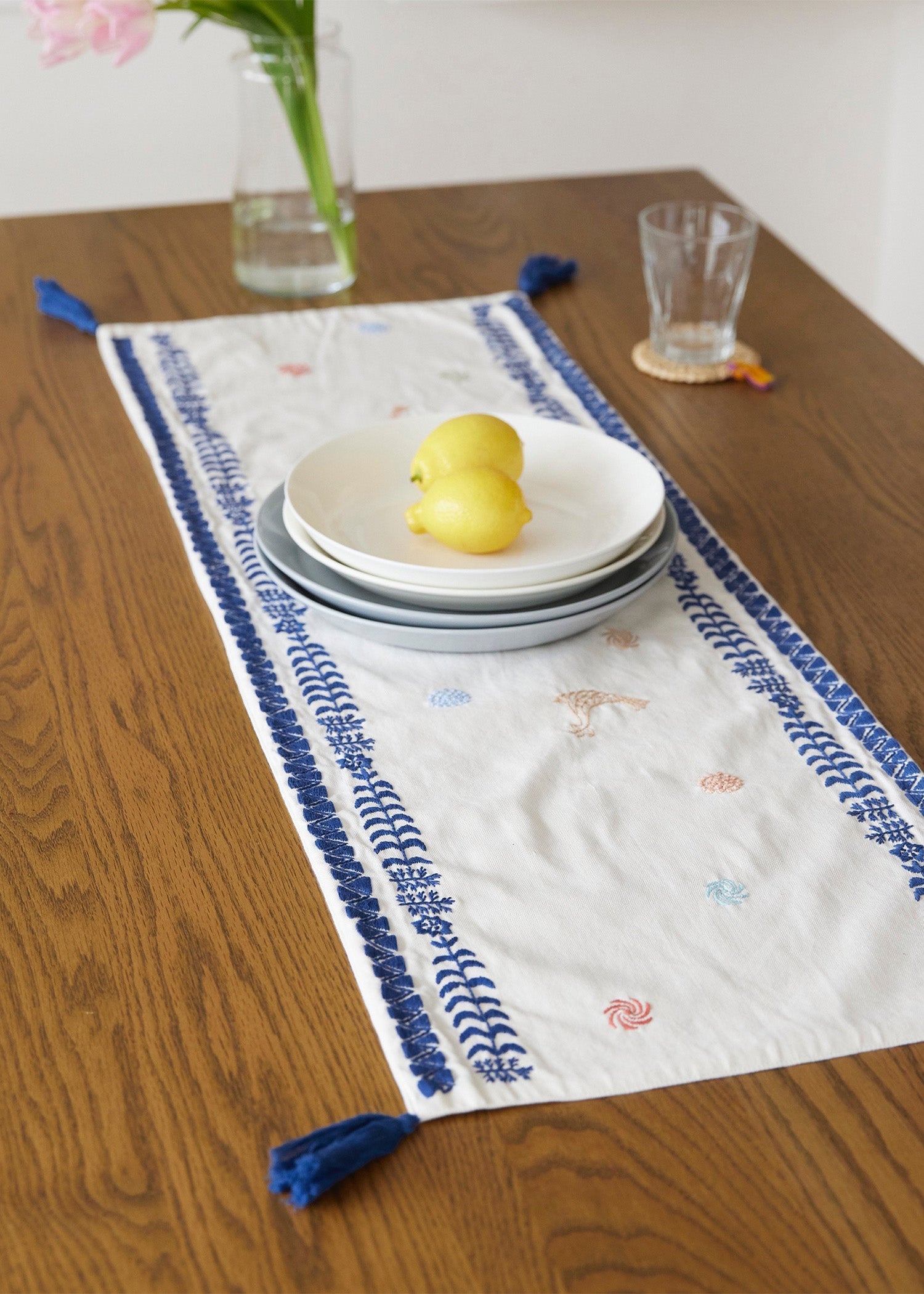 手刺?テーブルランナー