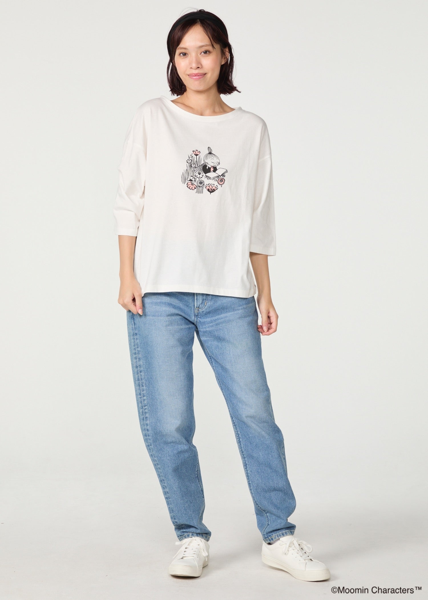 ムーミン オーガニックコットン ビッグＴシャツ・本を読むミムラねえさん