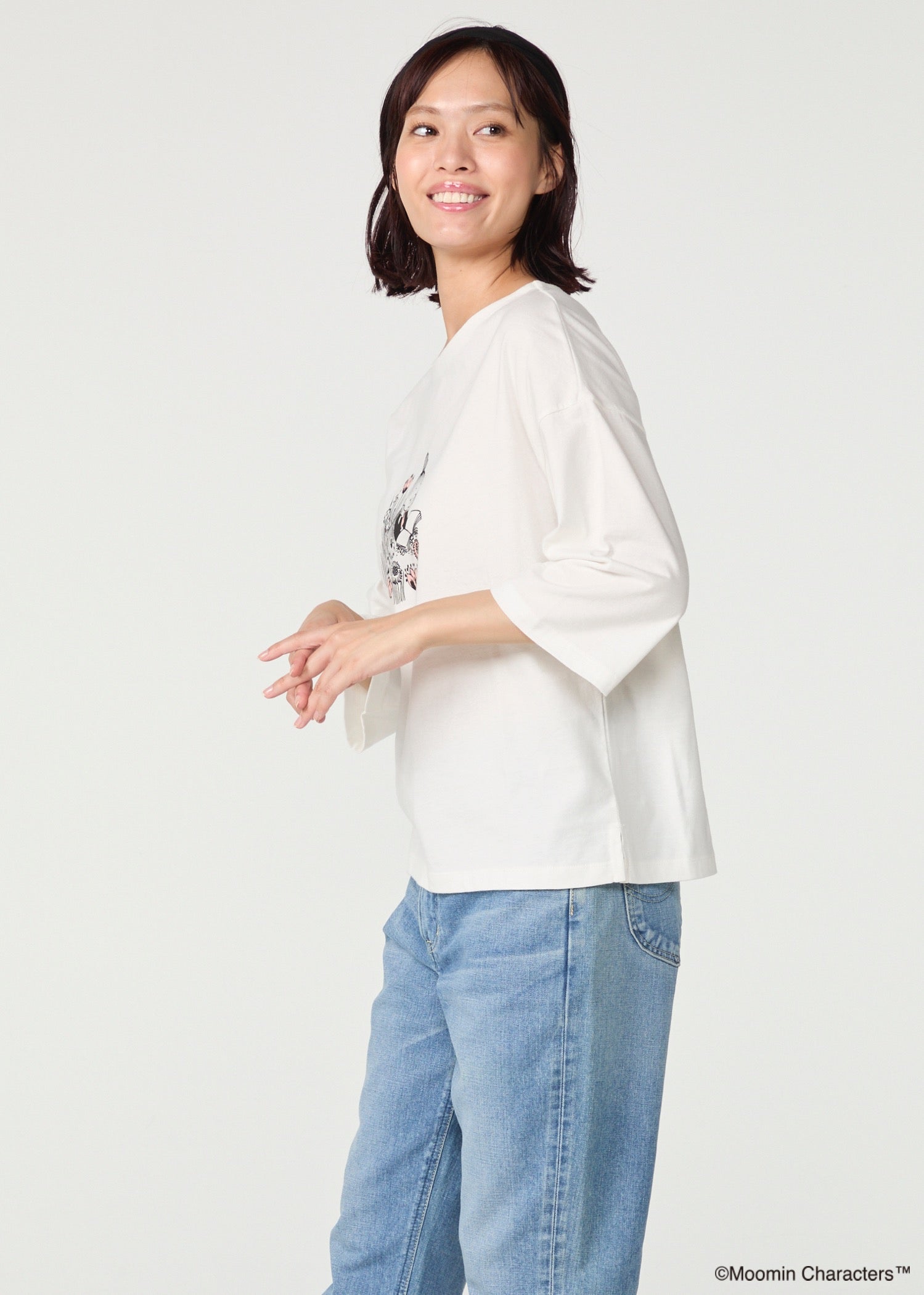 ムーミン オーガニックコットン ビッグＴシャツ・本を読むミムラねえさん