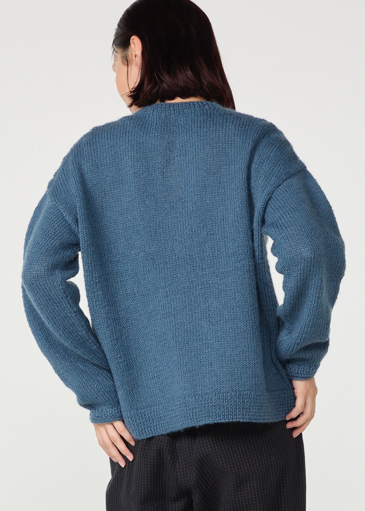 手編み＆手刺繍フラワー柄 カーディガン