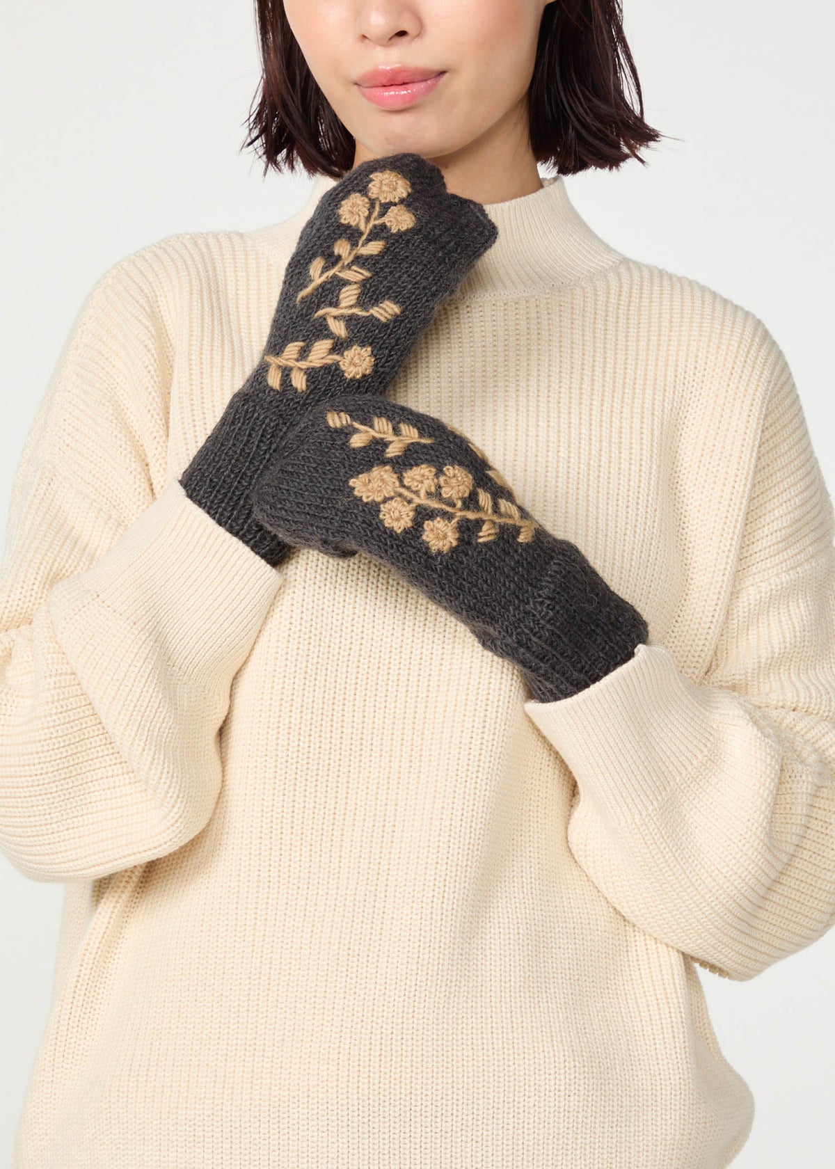 手編み＆手刺繍フラワー柄 手袋