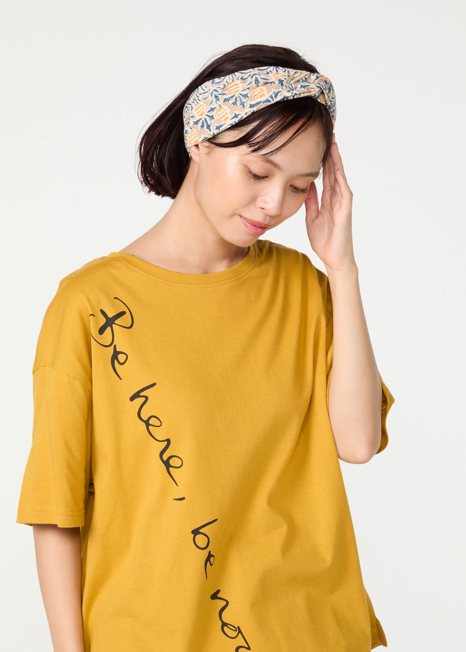 Ｖ＆Ａ ブロックプリント ヘアバンド・アザミ柄